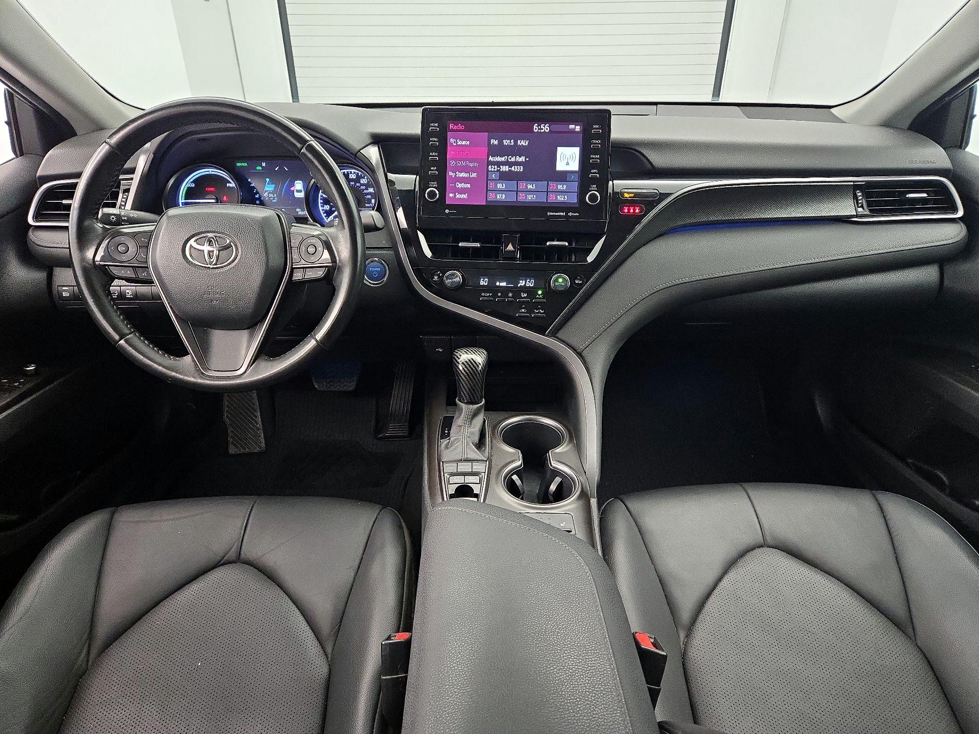 Thumbnail: 2022 Toyota Camry - 9