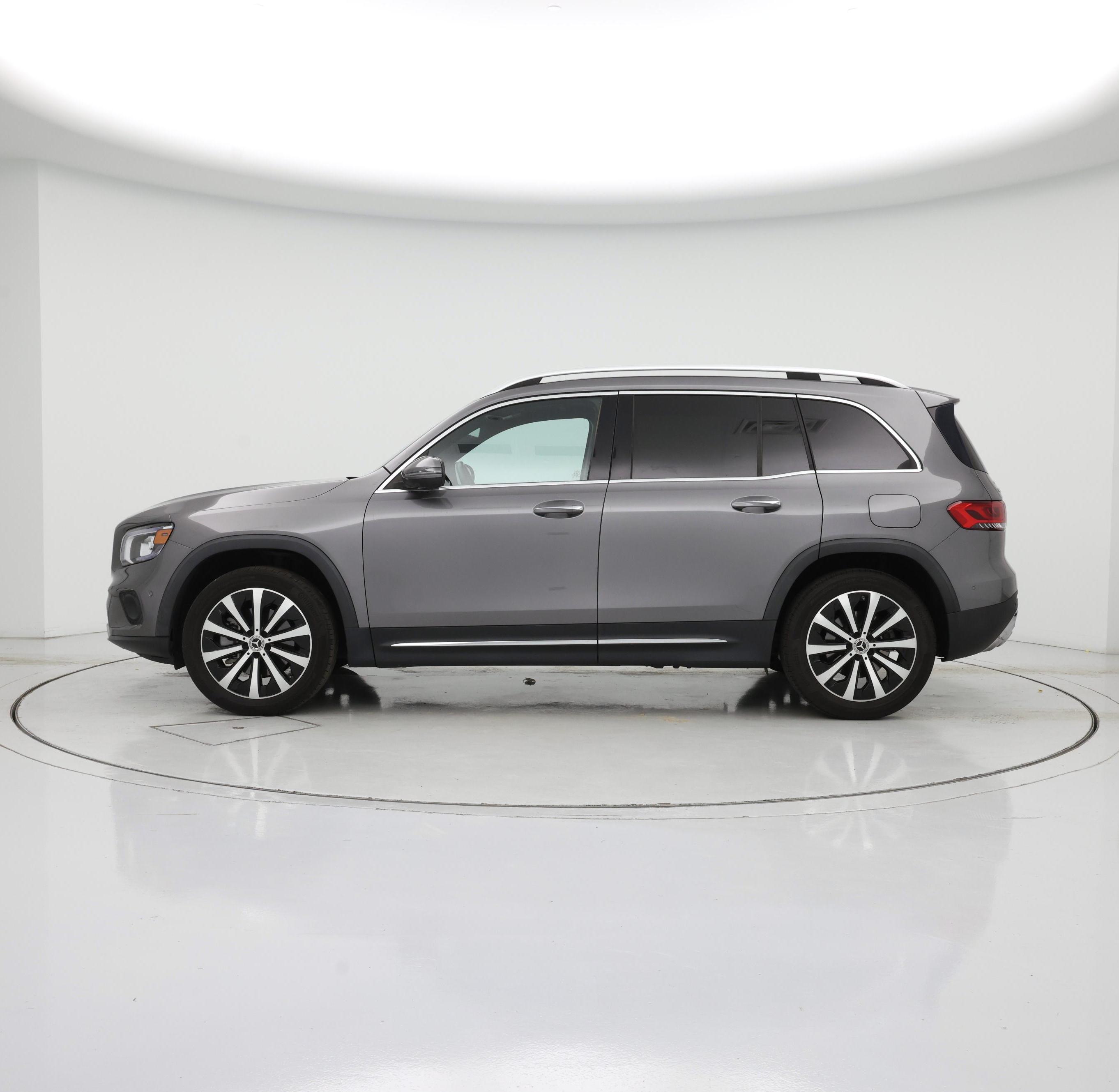 Thumbnail: 2022 Mercedes-Benz GLB - 3