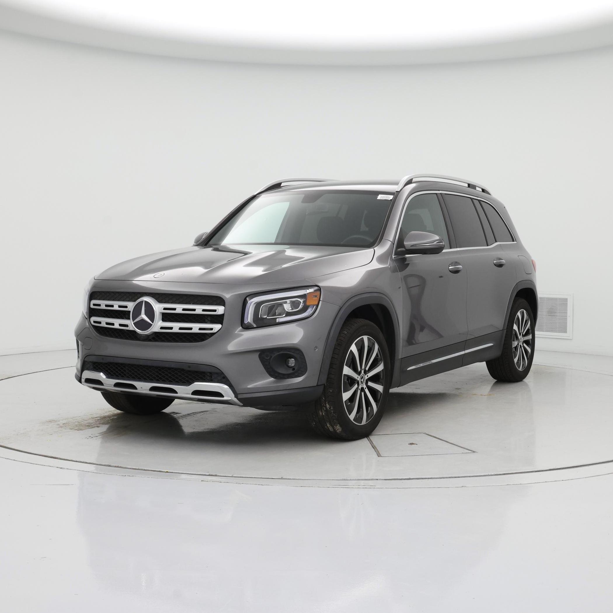 Thumbnail: 2022 Mercedes-Benz GLB - 4