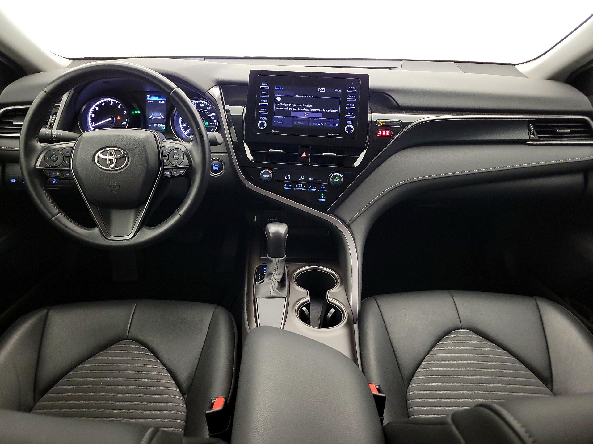 Thumbnail: 2021 Toyota Camry - 9