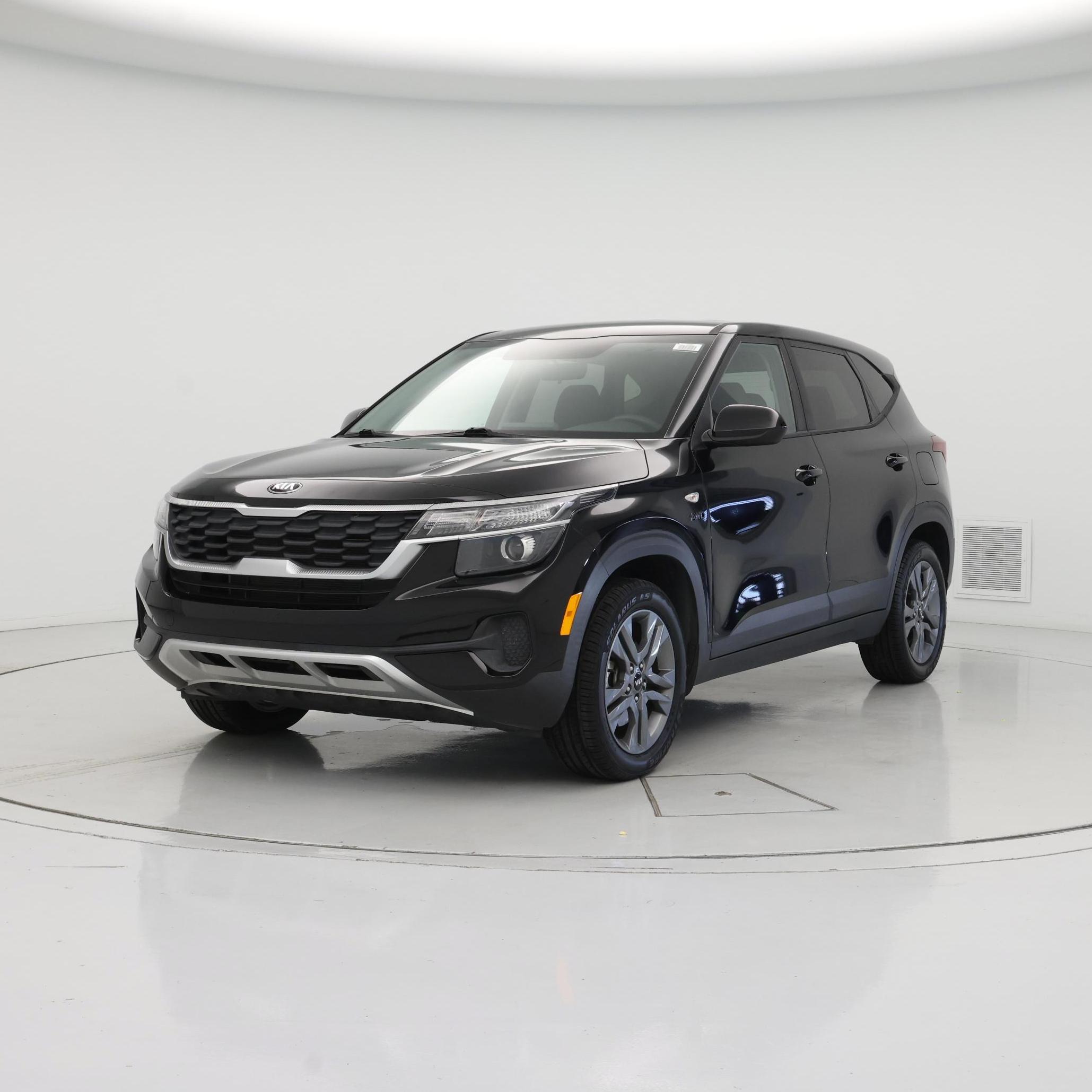Thumbnail: 2021 Kia Seltos - 4