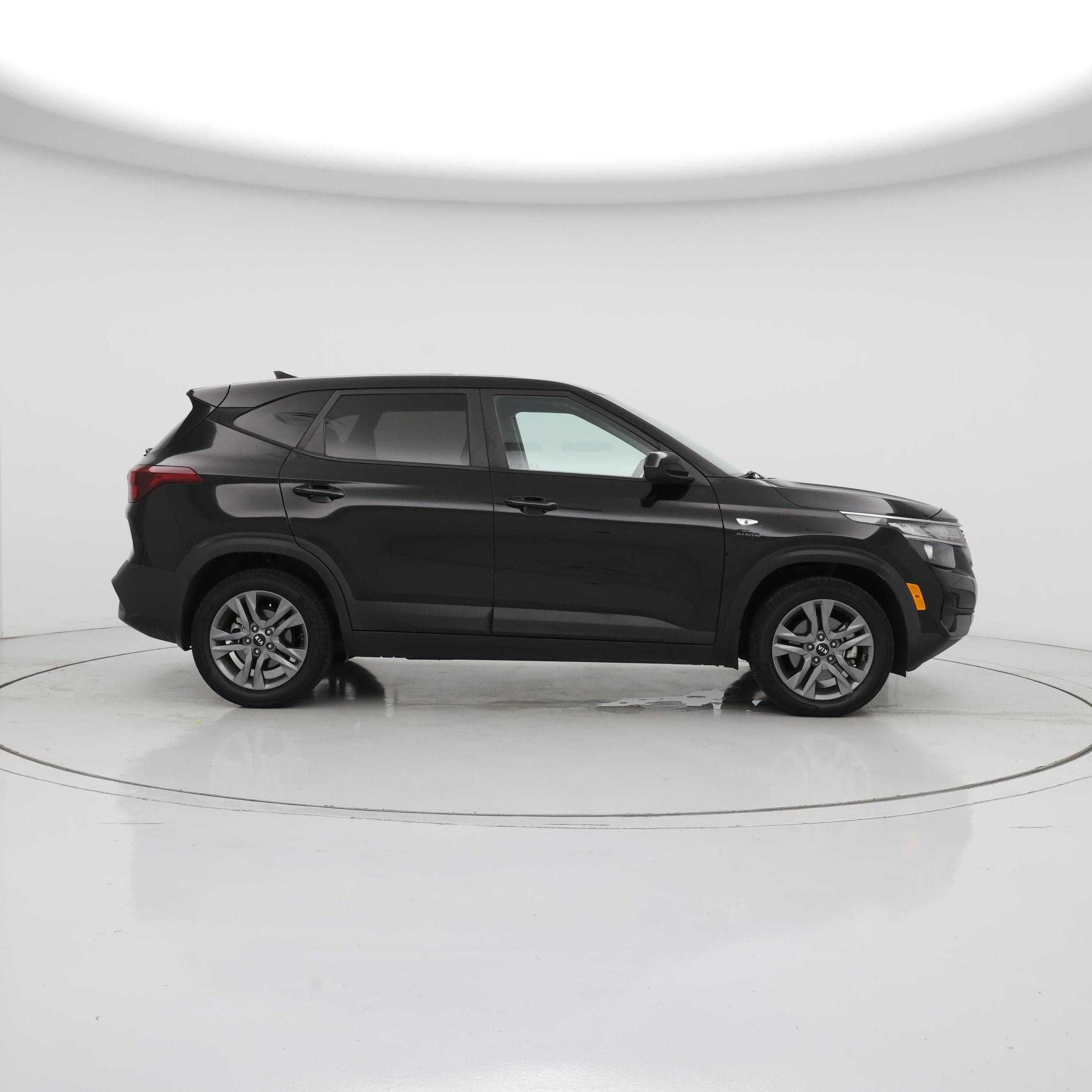 Thumbnail: 2021 Kia Seltos - 7