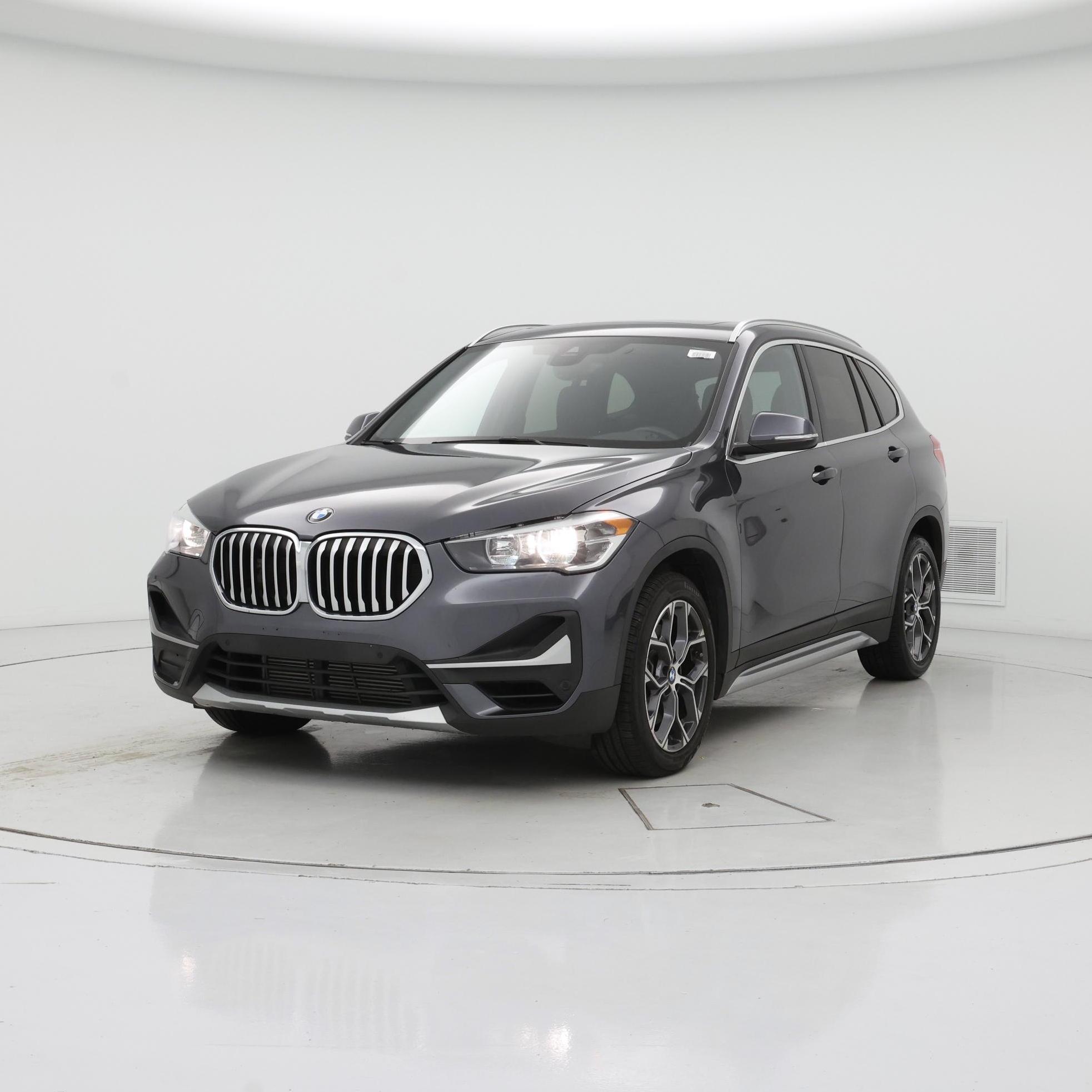 Thumbnail: 2021 BMW X1 - 4