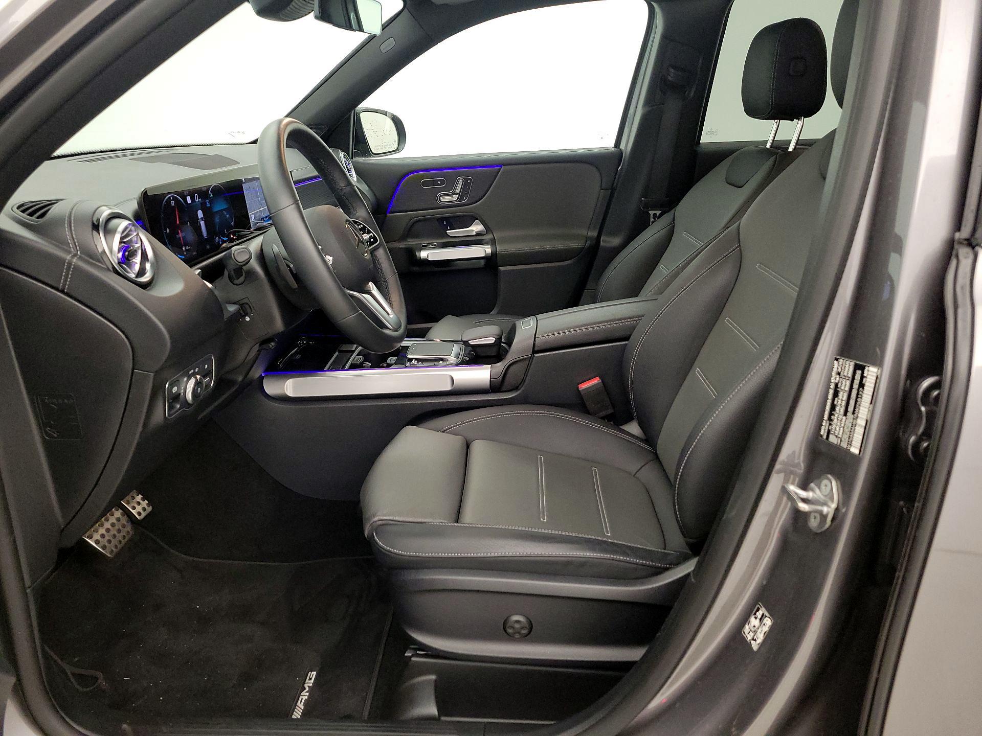 Thumbnail: 2022 Mercedes-Benz GLB - 11