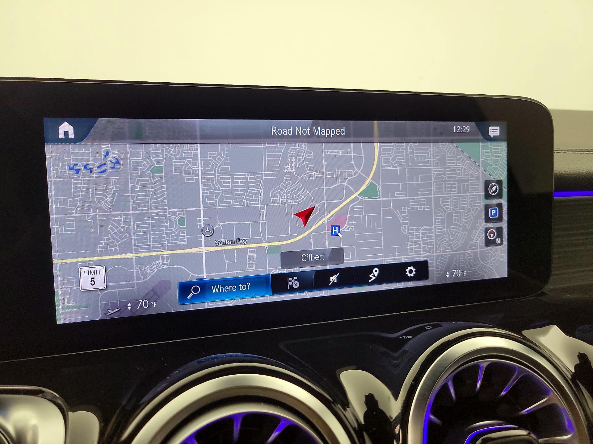 Thumbnail: 2022 Mercedes-Benz GLB - 14