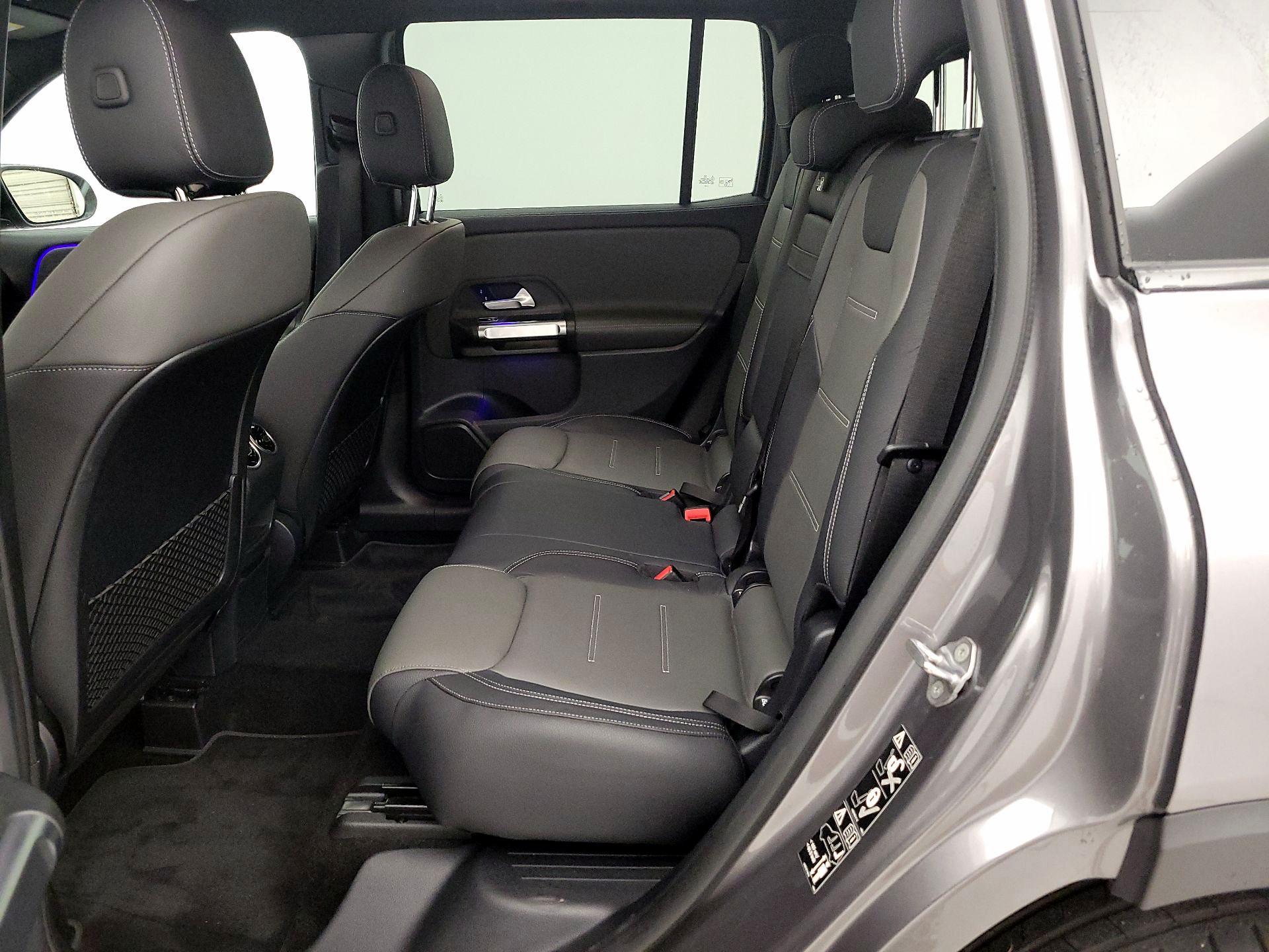 Thumbnail: 2022 Mercedes-Benz GLB - 20