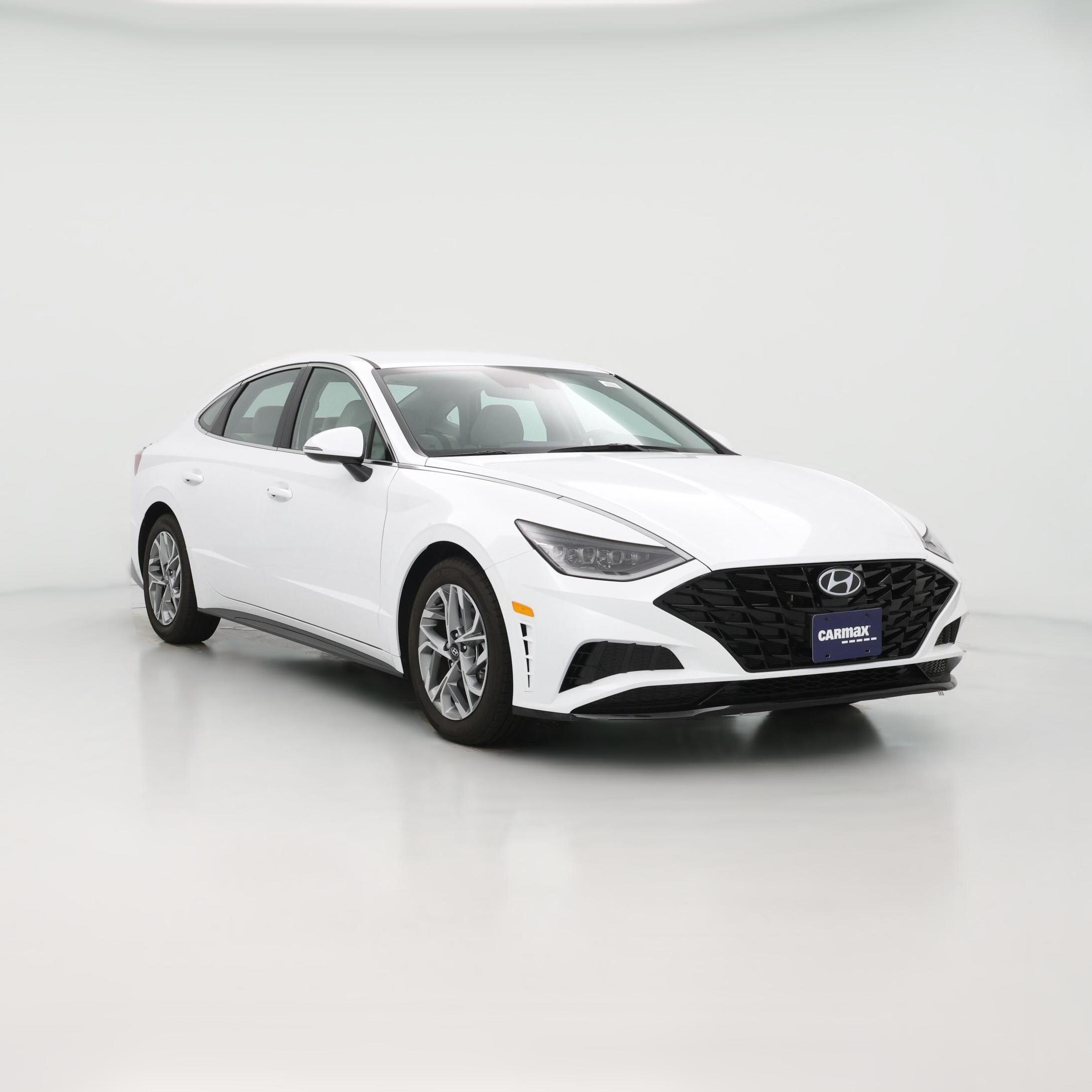 Thumbnail: 2023 Hyundai Sonata - 1