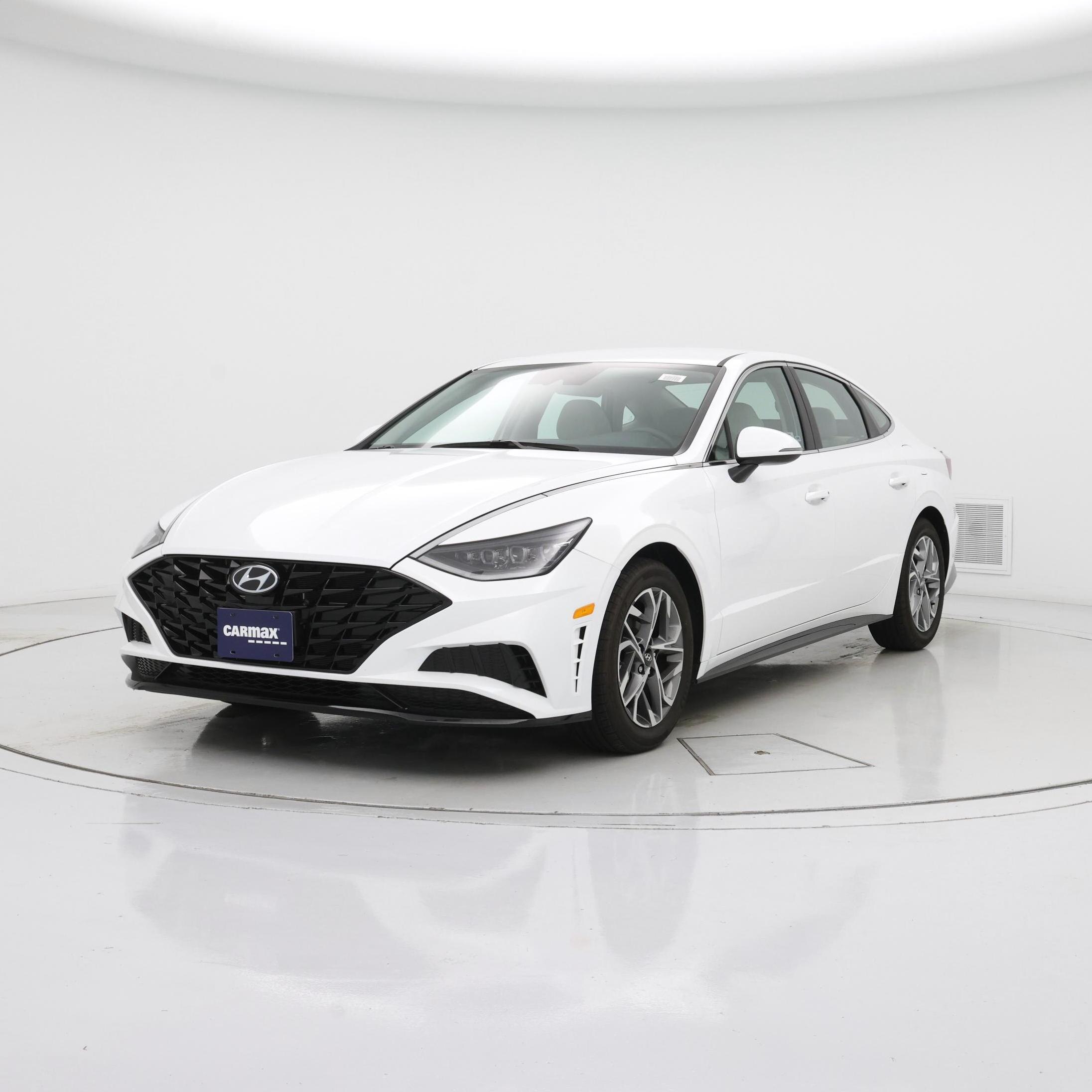Thumbnail: 2023 Hyundai Sonata - 4