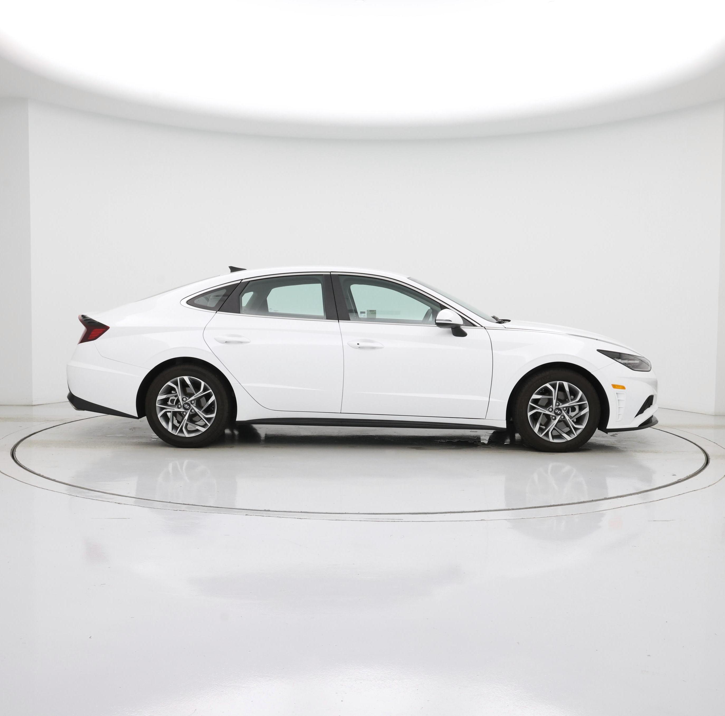 Thumbnail: 2023 Hyundai Sonata - 7