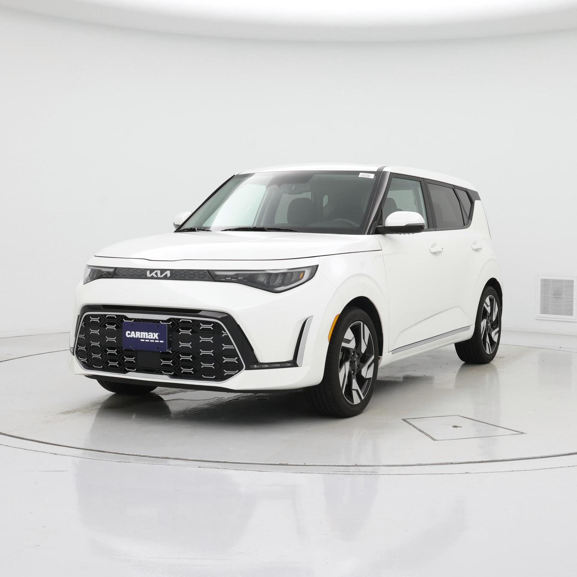 Thumbnail: 2023 Kia Soul - 4