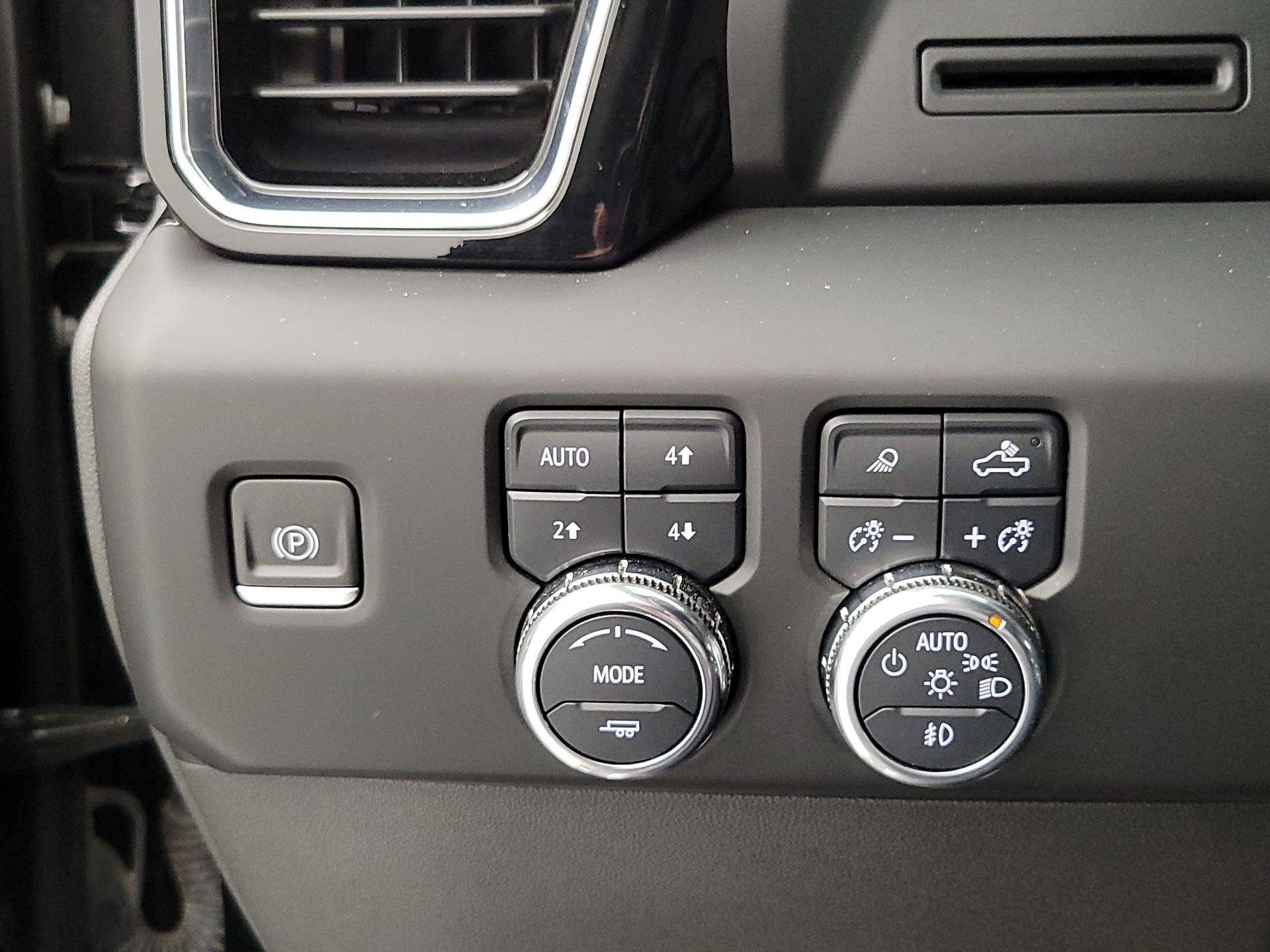 Thumbnail: 2022 GMC Sierra 1500 - 13