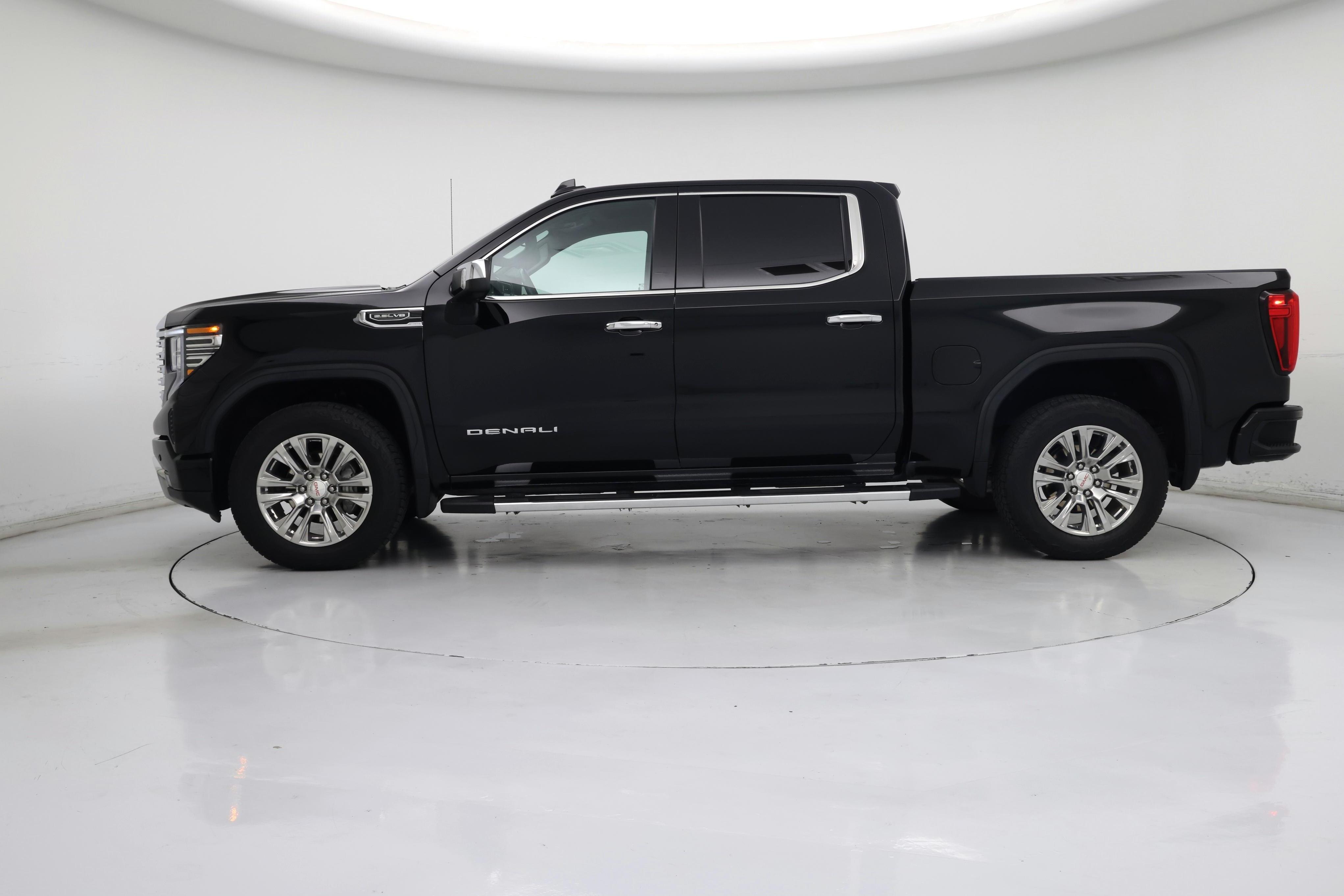 Thumbnail: 2022 GMC Sierra 1500 - 3