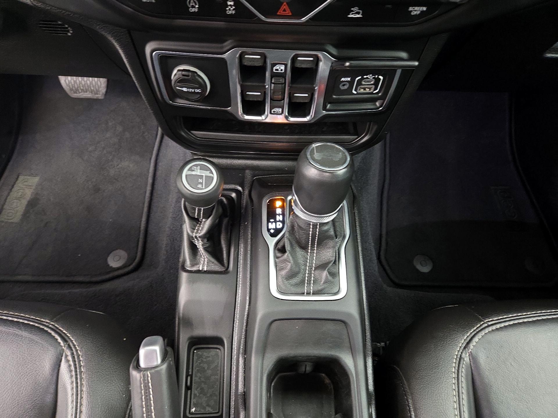 Thumbnail: 2021 Jeep Wrangler - 18