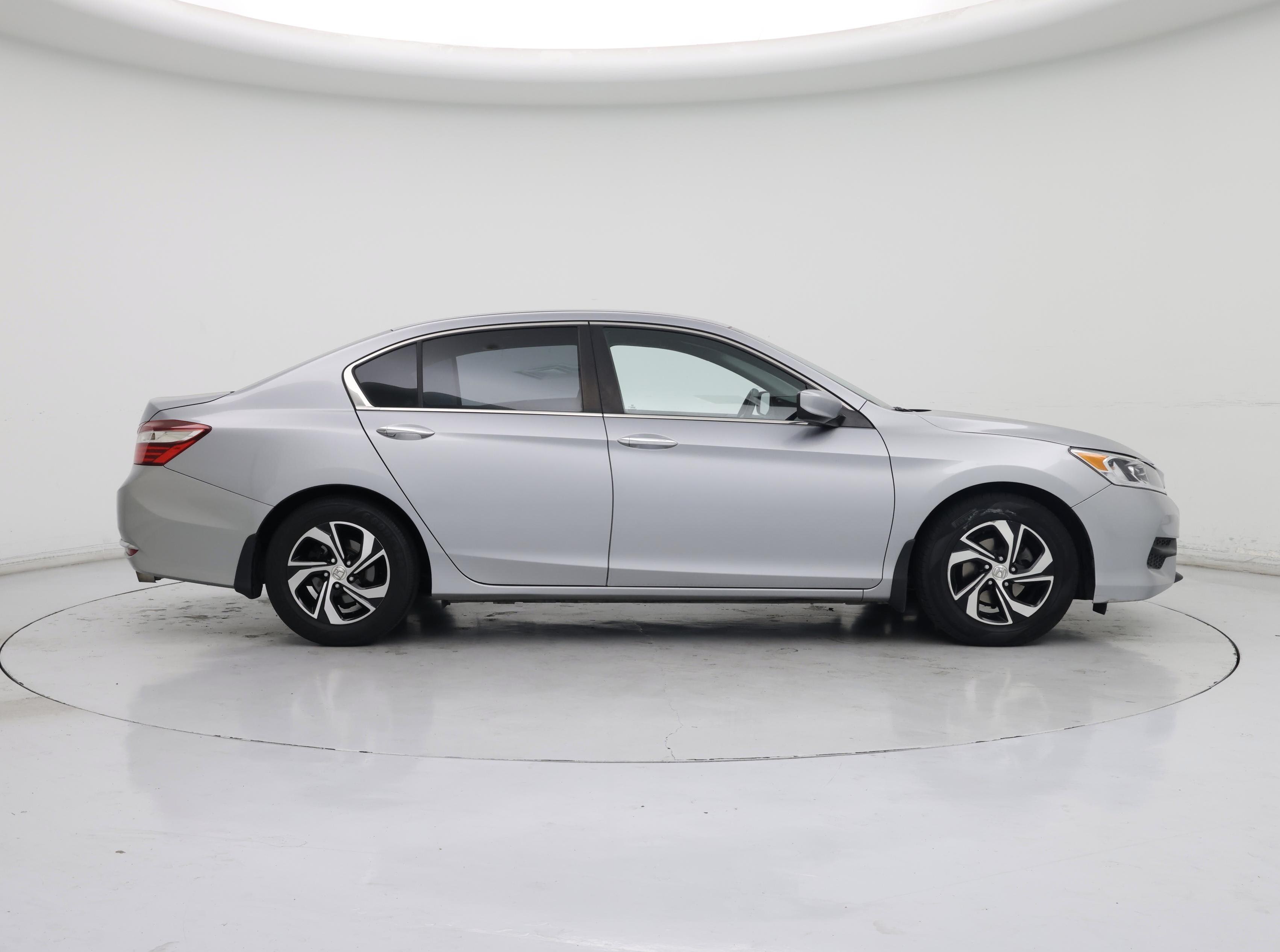 Thumbnail: 2016 Honda Accord - 7