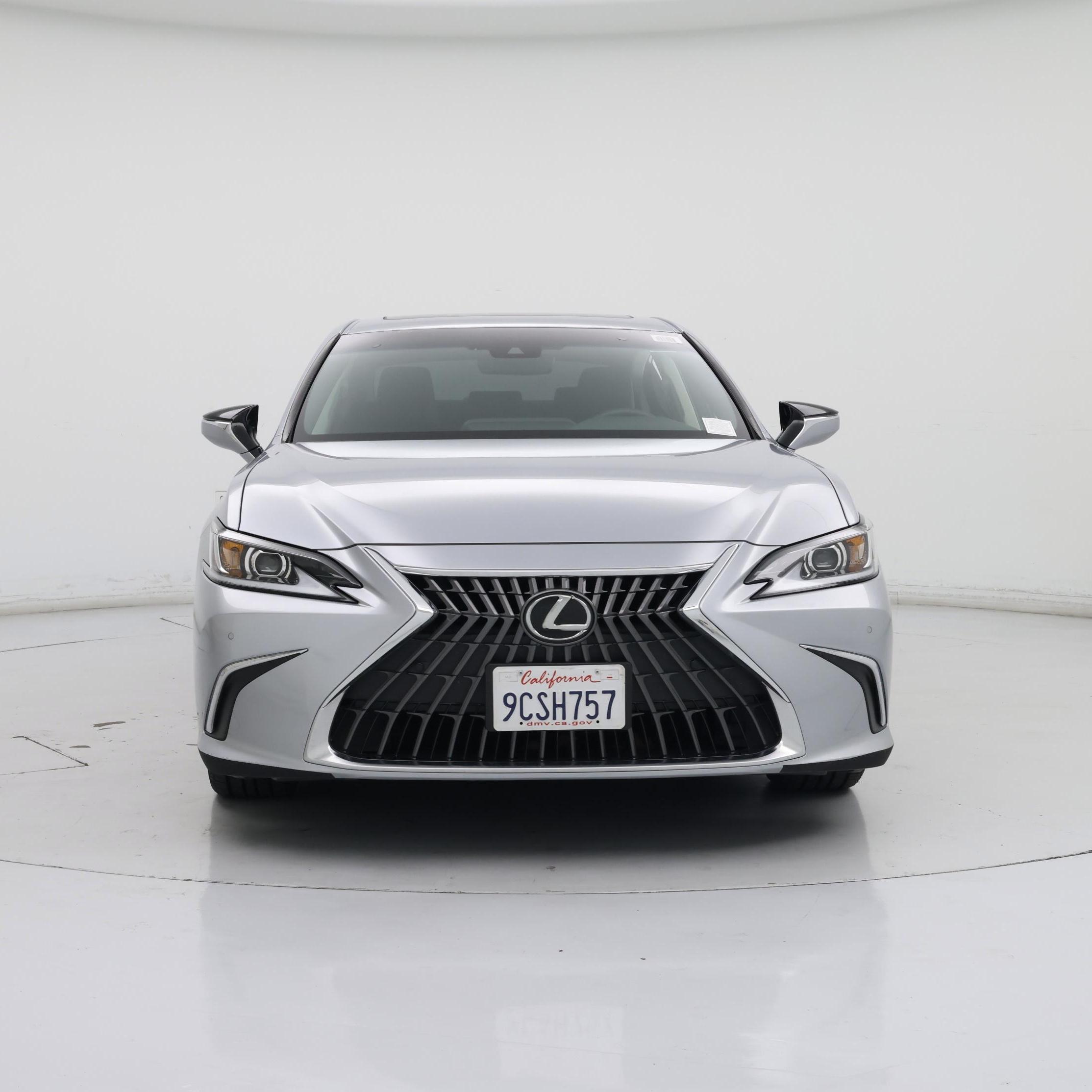 Thumbnail: 2022 Lexus ES - 5