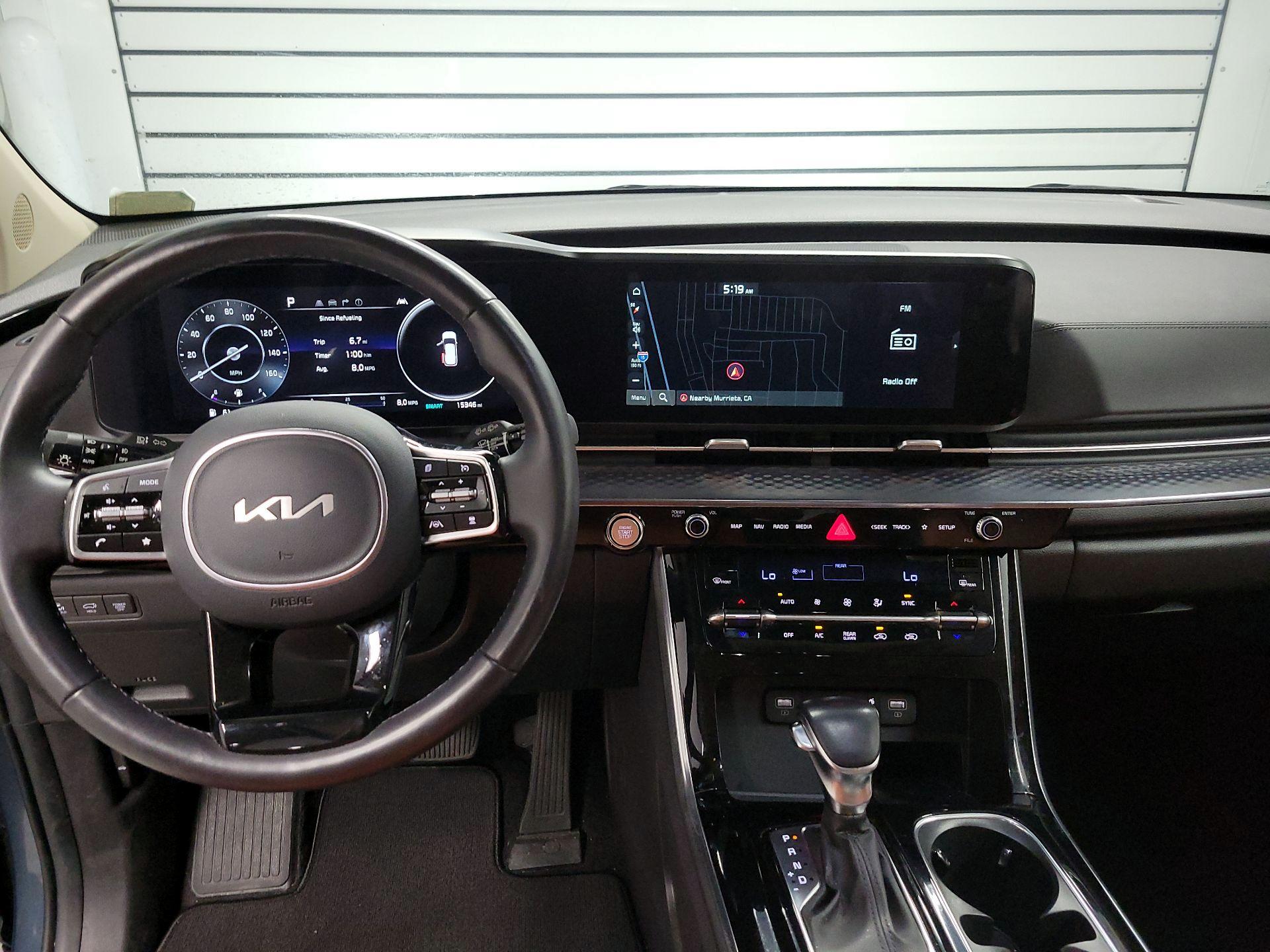 Thumbnail: 2024 Kia Carnival - 9