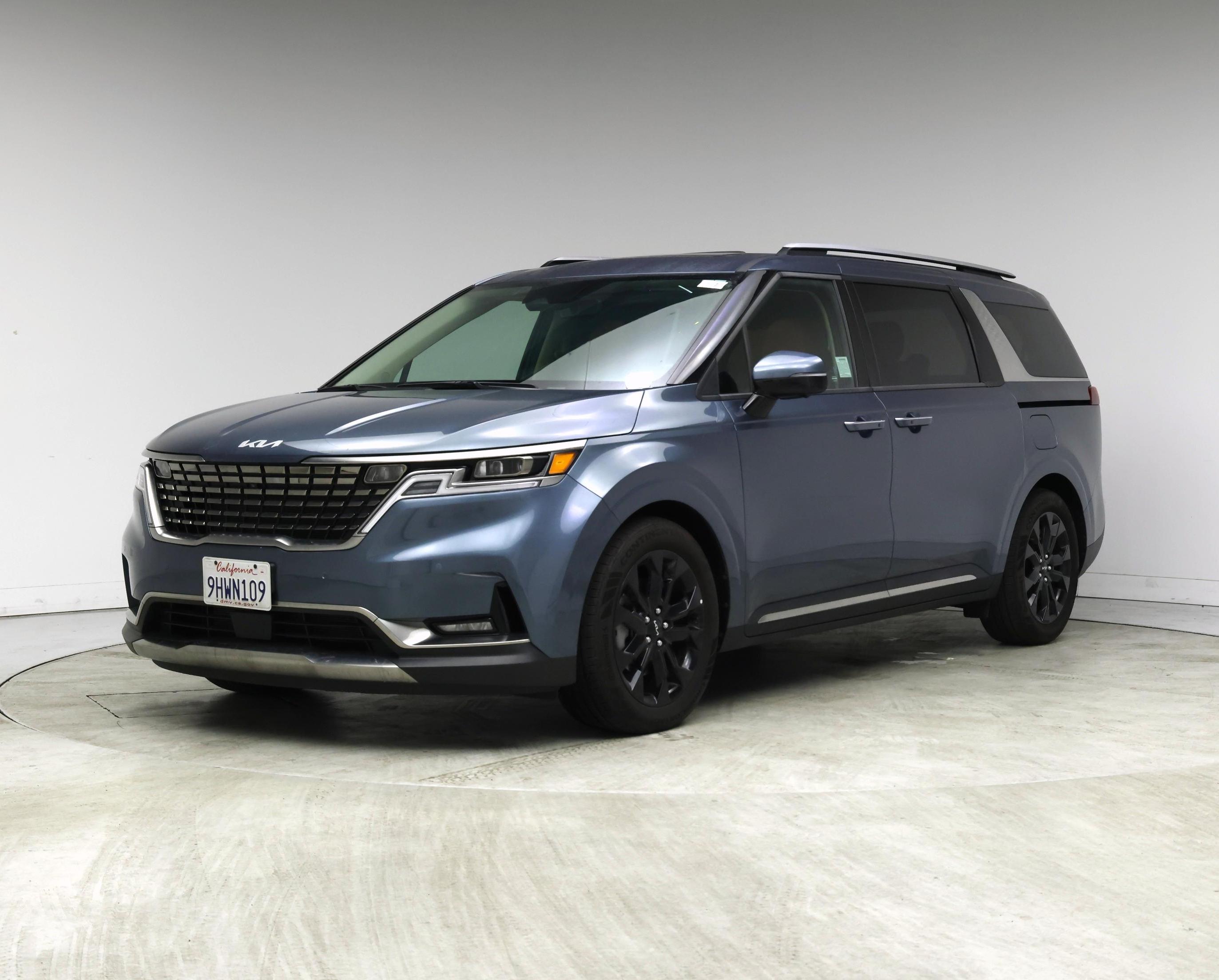 Thumbnail: 2024 Kia Carnival - 4