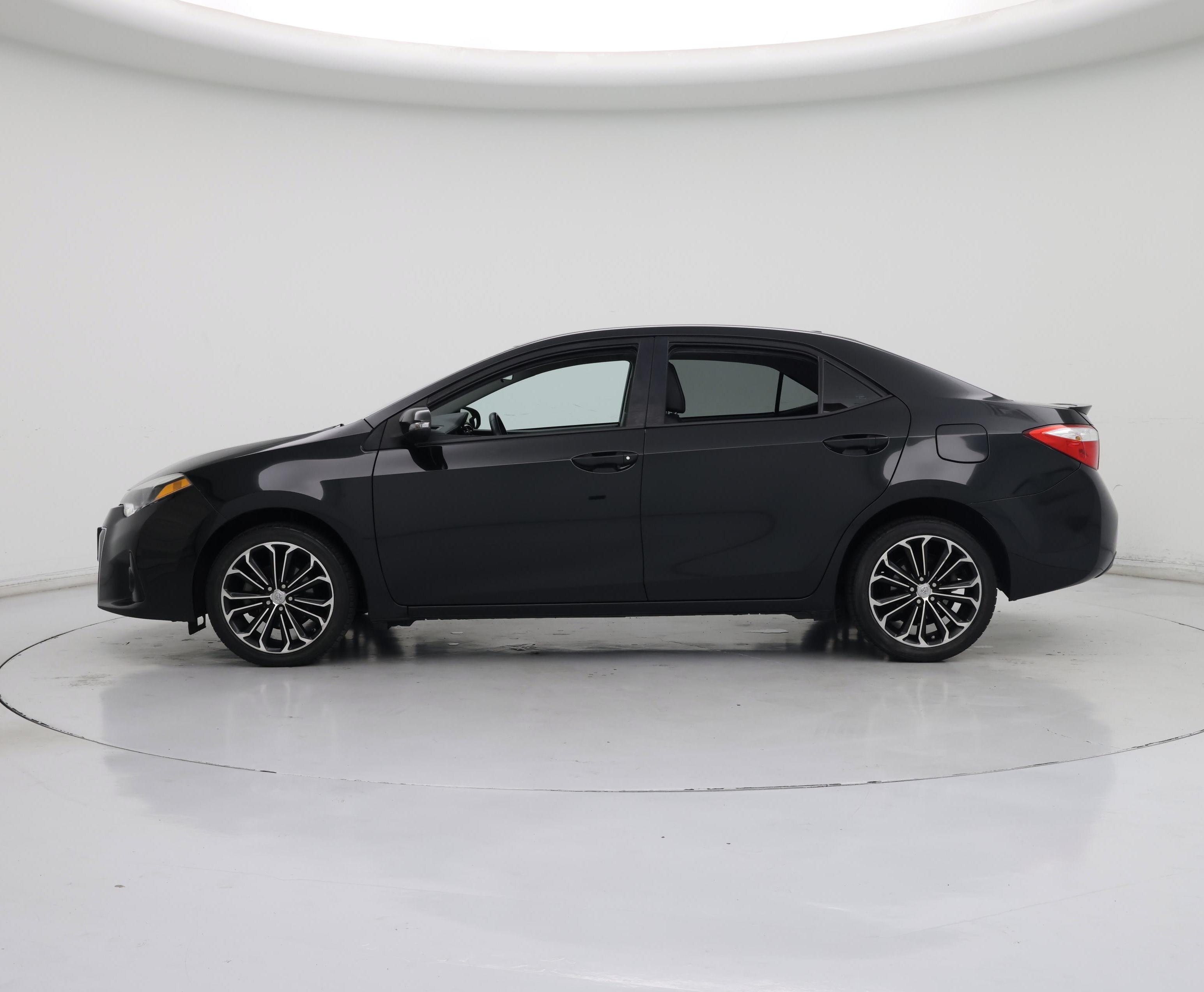 Thumbnail: 2015 Toyota Corolla - 3