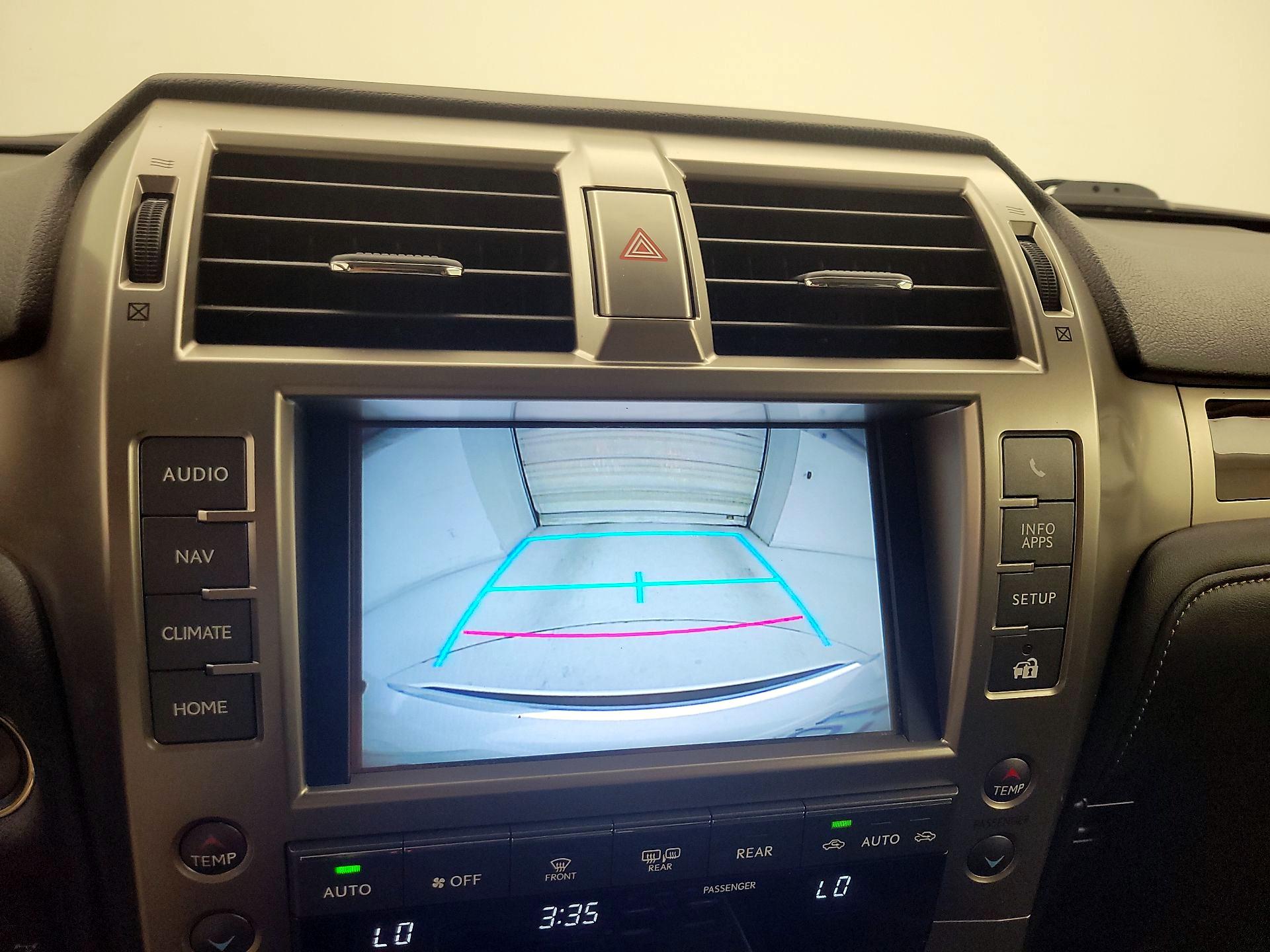 Thumbnail: 2016 Lexus GX - 15