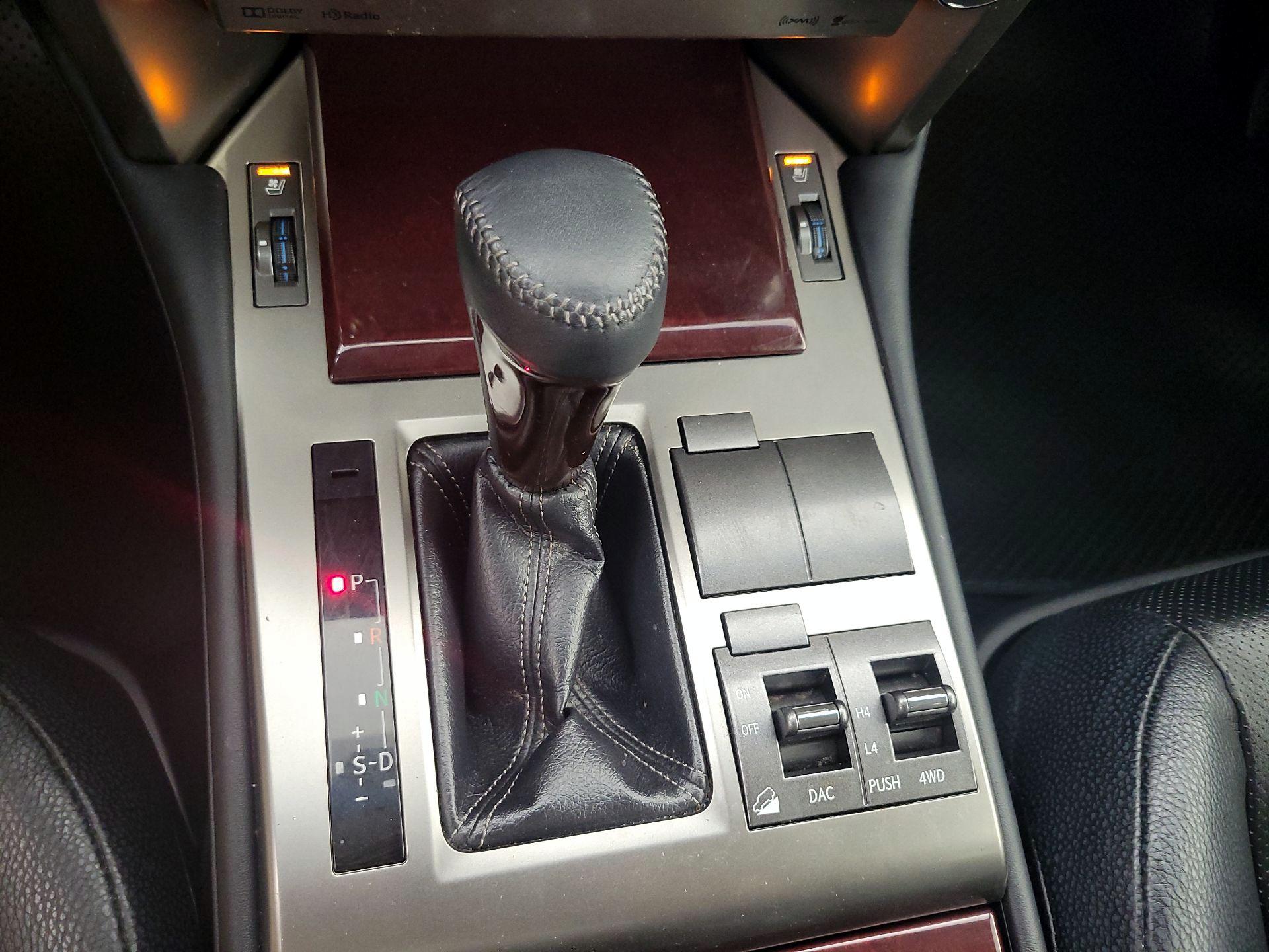 Thumbnail: 2016 Lexus GX - 18