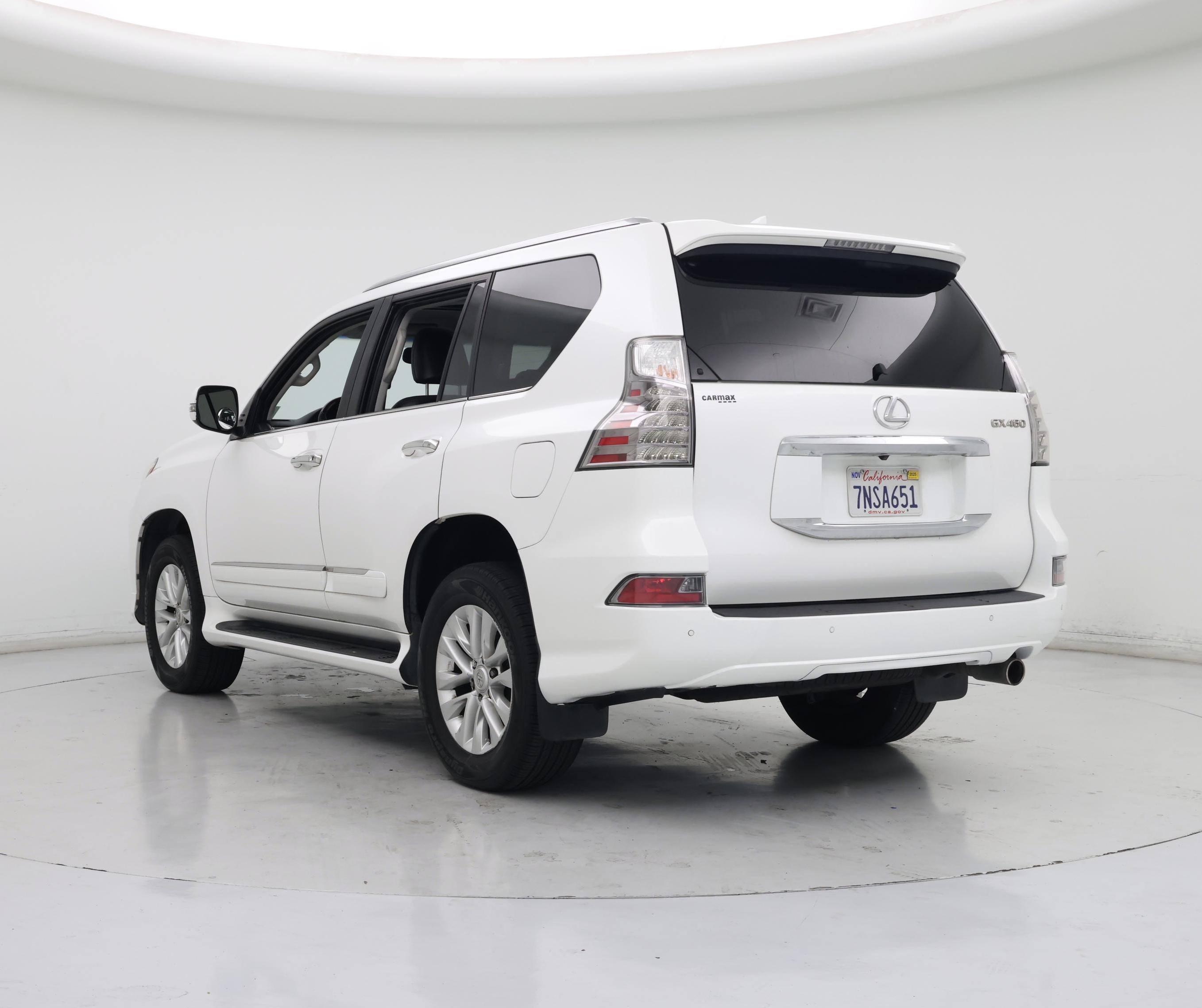 Thumbnail: 2016 Lexus GX - 2
