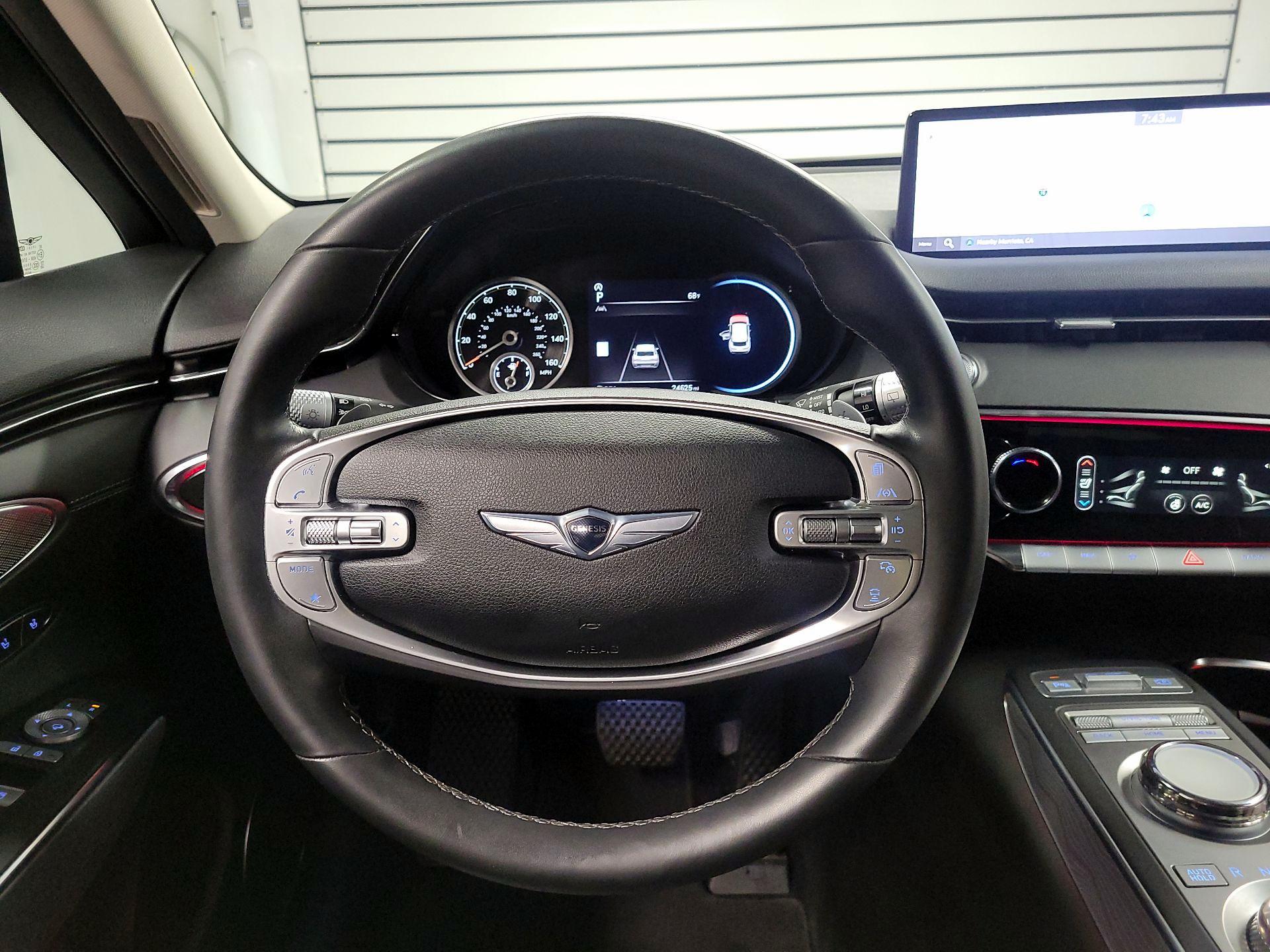 Thumbnail: 2023 Genesis GV70 - 10