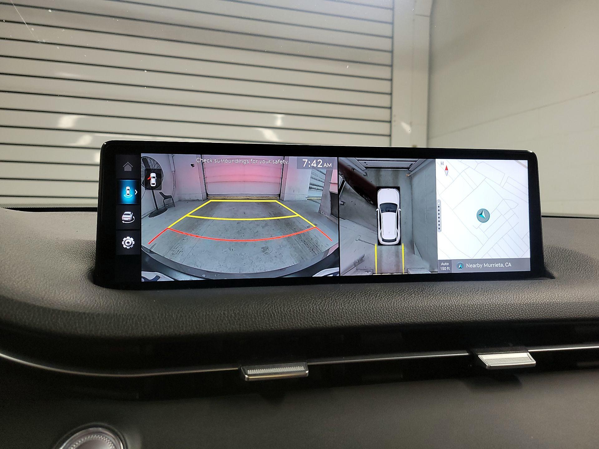 Thumbnail: 2023 Genesis GV70 - 15