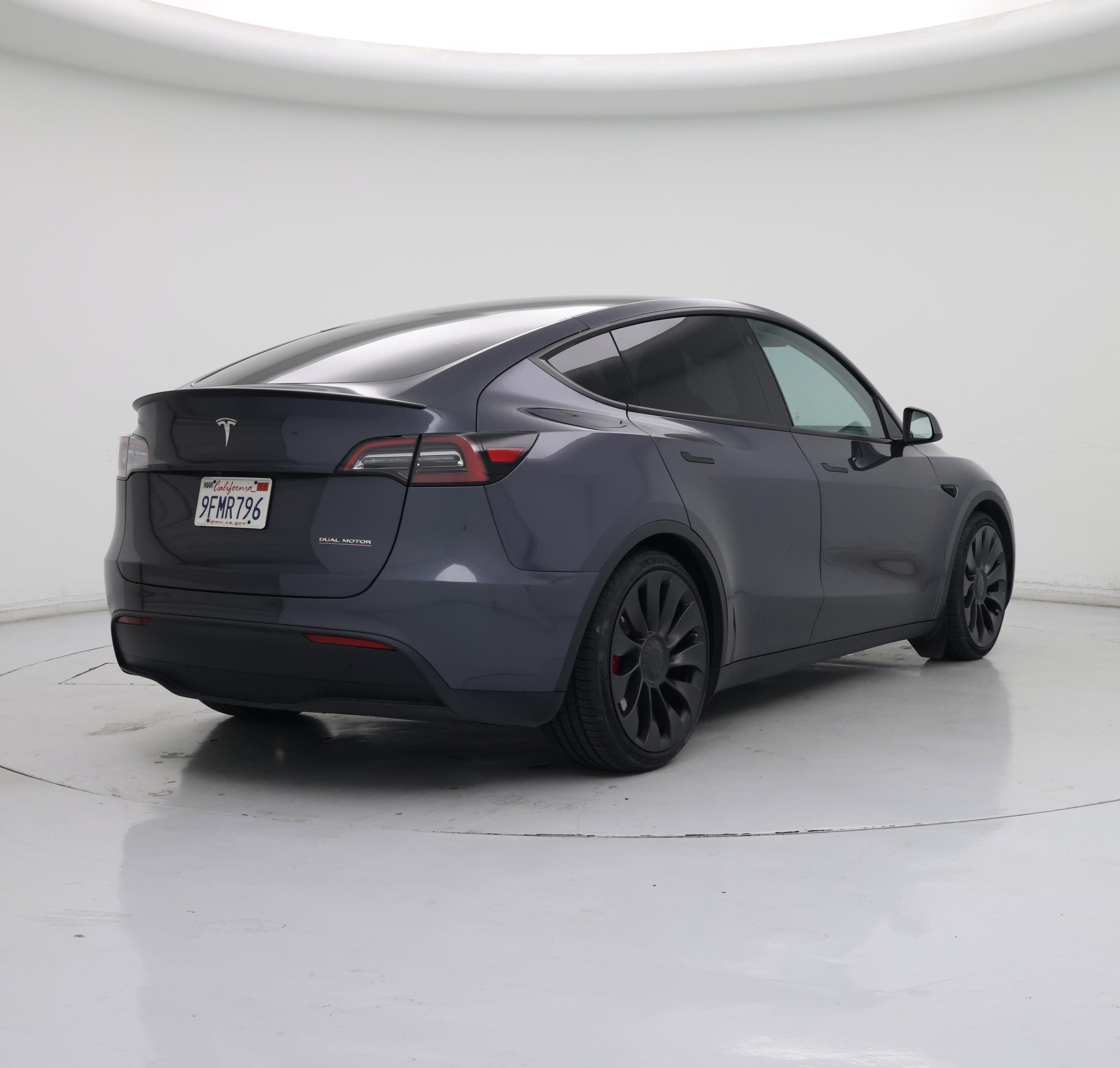 Thumbnail: 2023 Tesla Model Y - 8