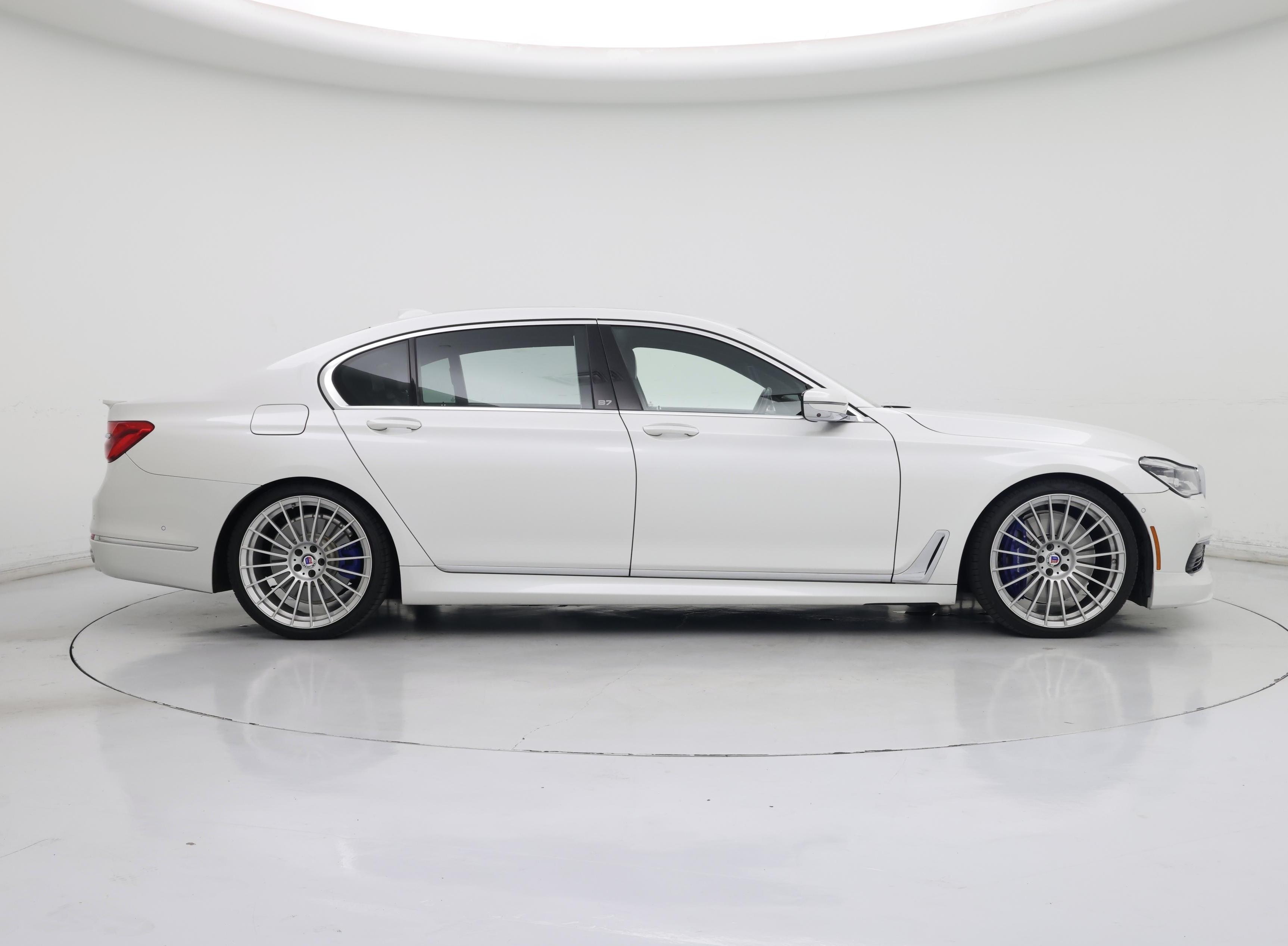 Thumbnail: 2019 BMW 7 Series - 7