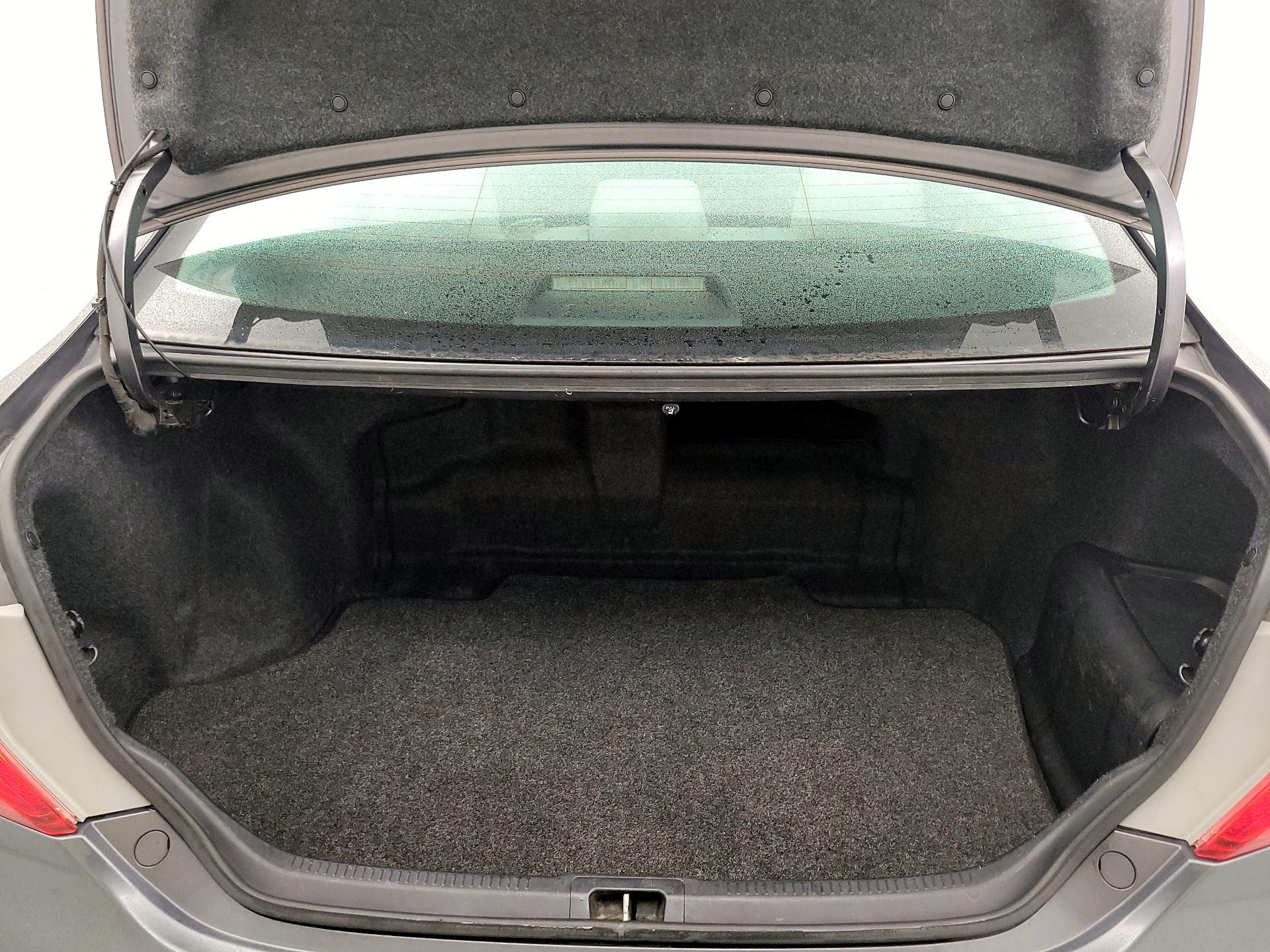Thumbnail: 2014 Toyota Camry - 19