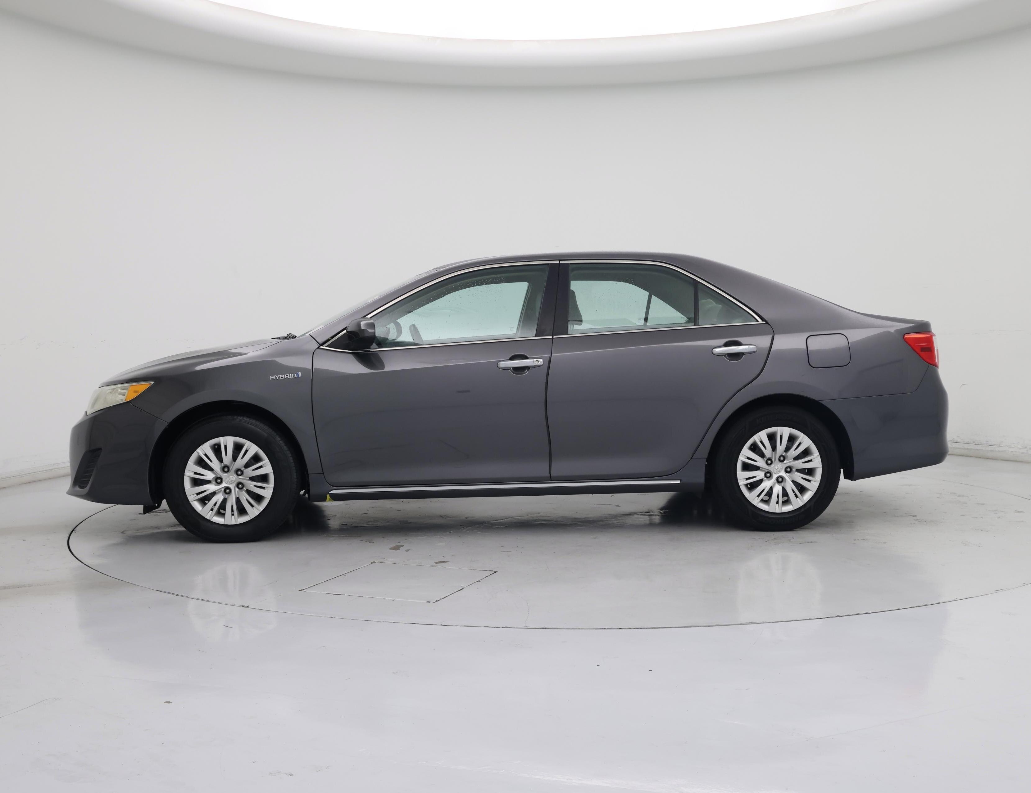 Thumbnail: 2014 Toyota Camry - 3