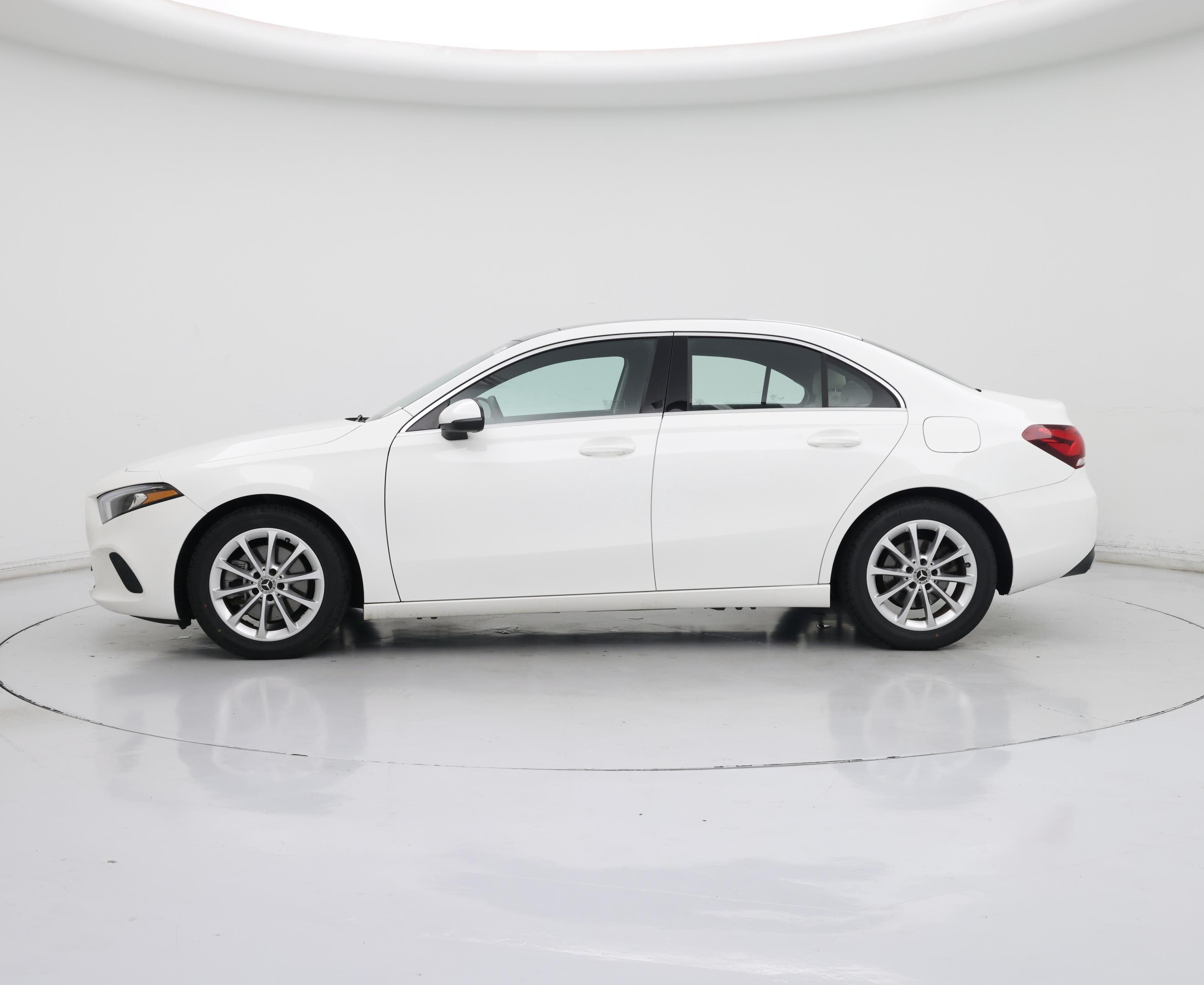 Thumbnail: 2019 Mercedes-Benz A-Class - 3