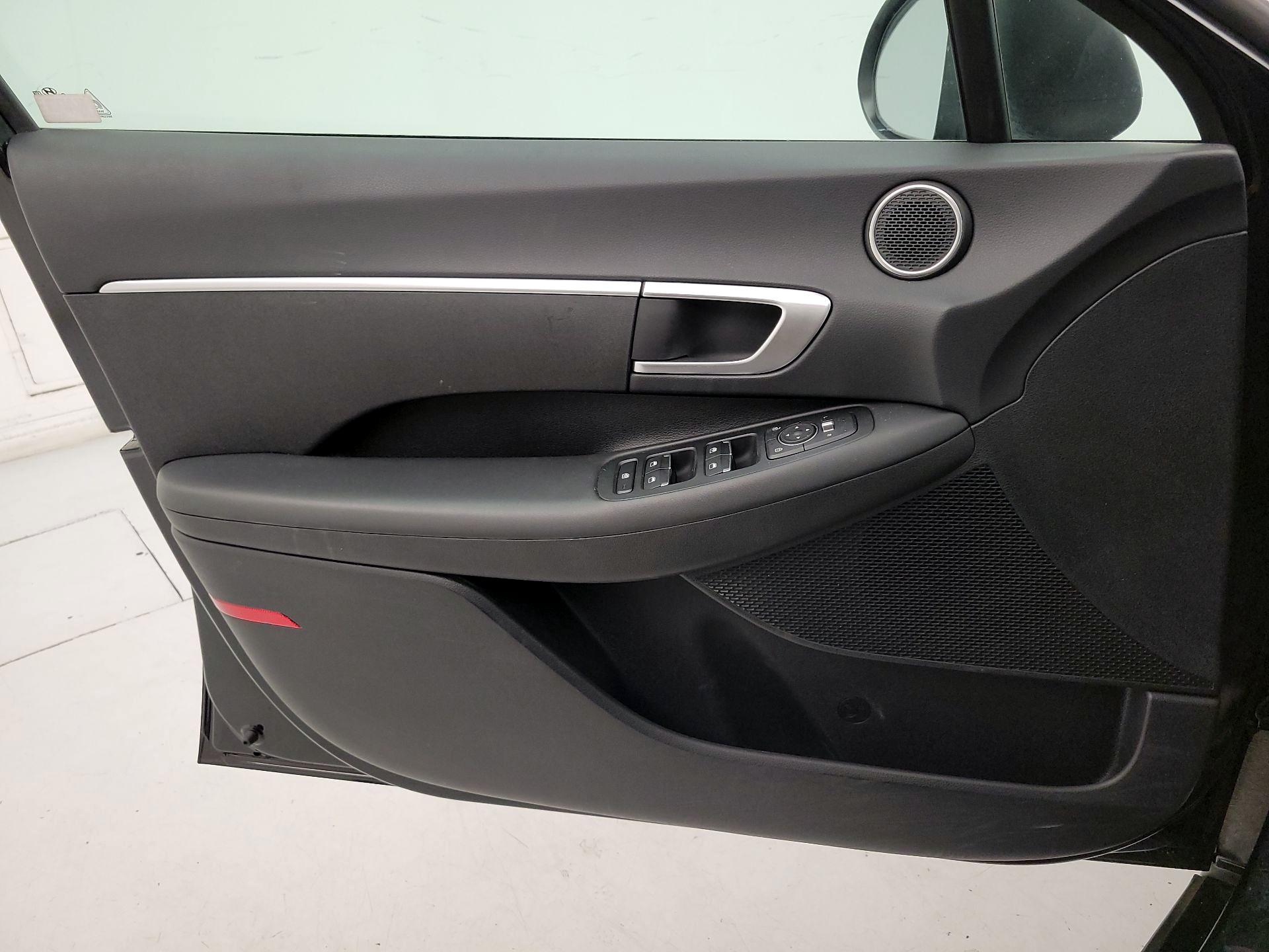Thumbnail: 2021 Hyundai Sonata - 12