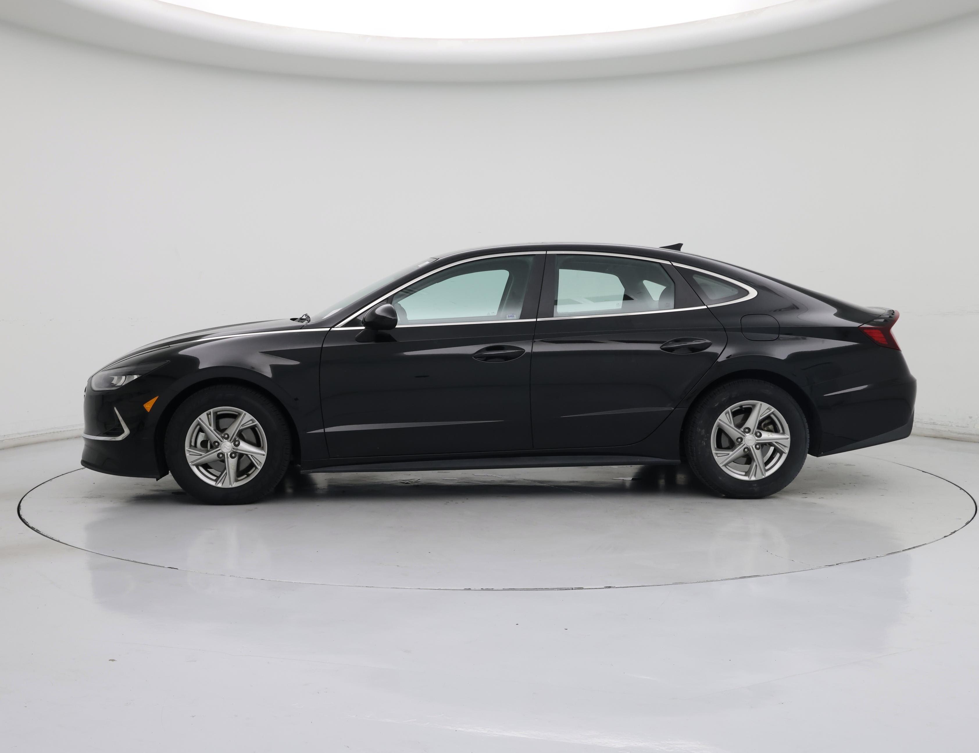 Thumbnail: 2021 Hyundai Sonata - 3