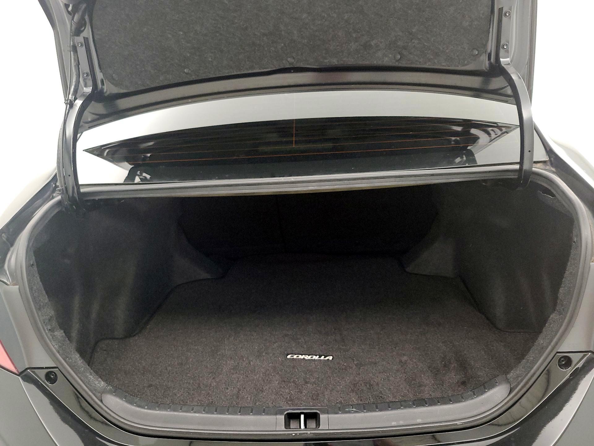 Thumbnail: 2018 Toyota Corolla - 20