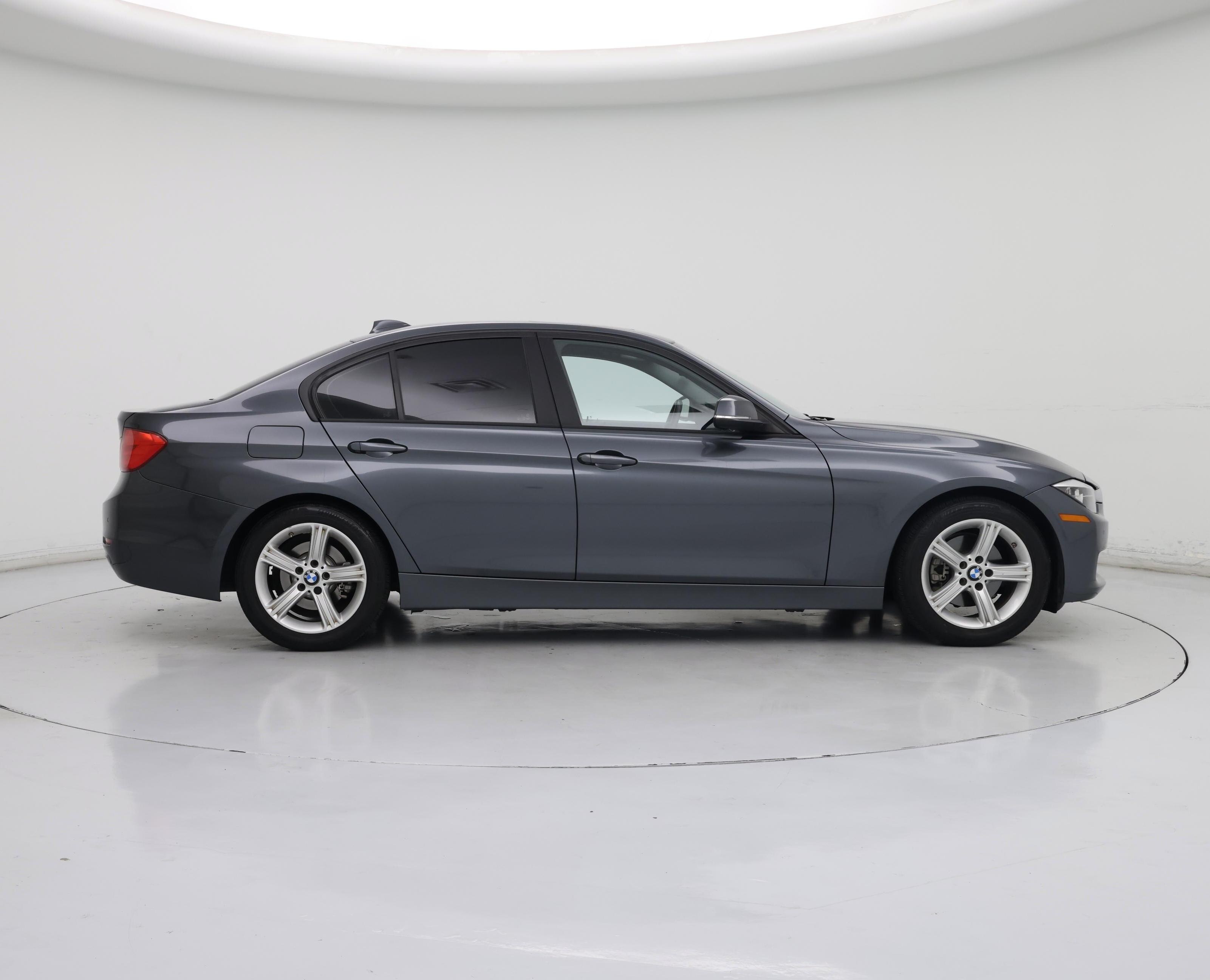 Thumbnail: 2015 BMW 3 Series - 7
