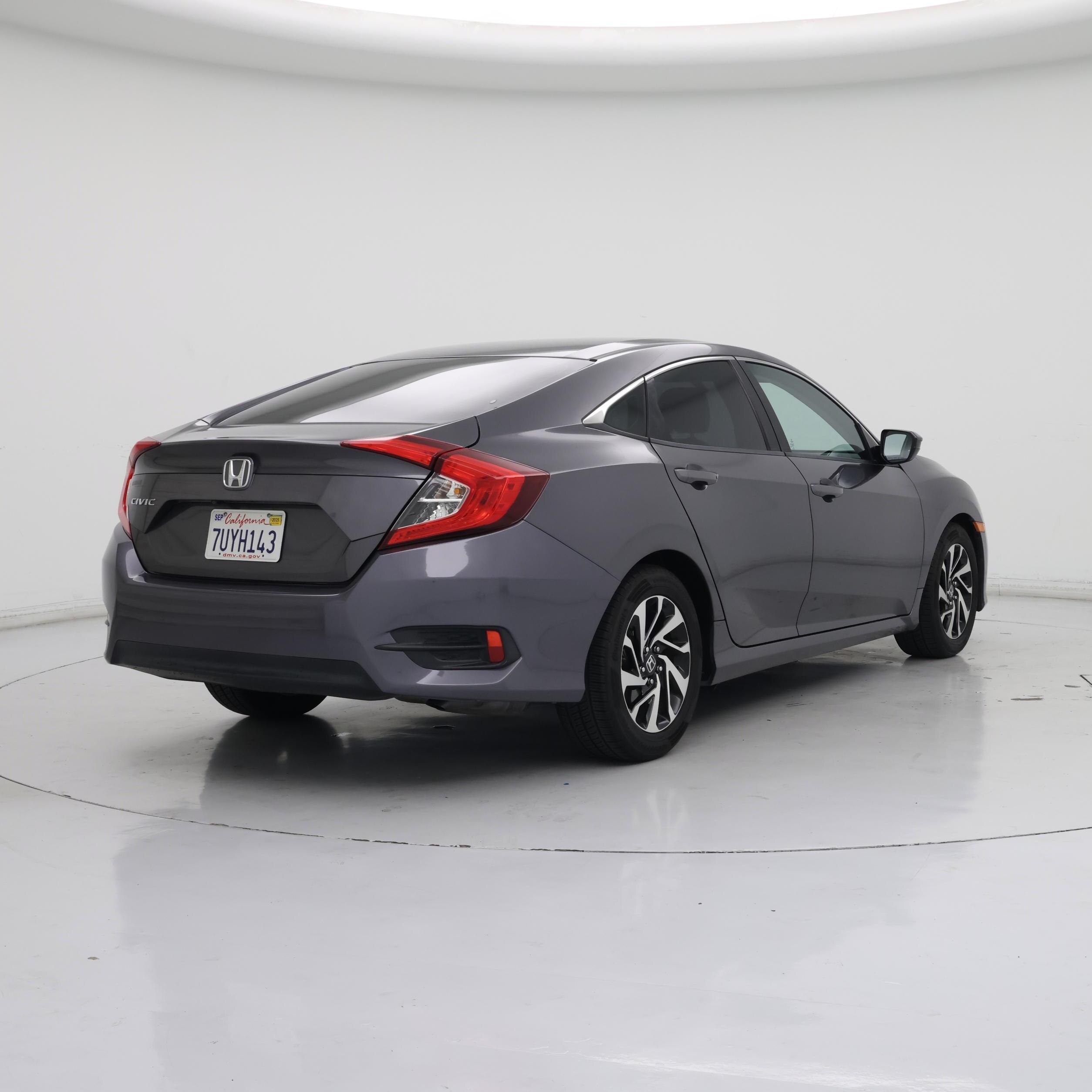 Thumbnail: 2016 Honda Civic - 8