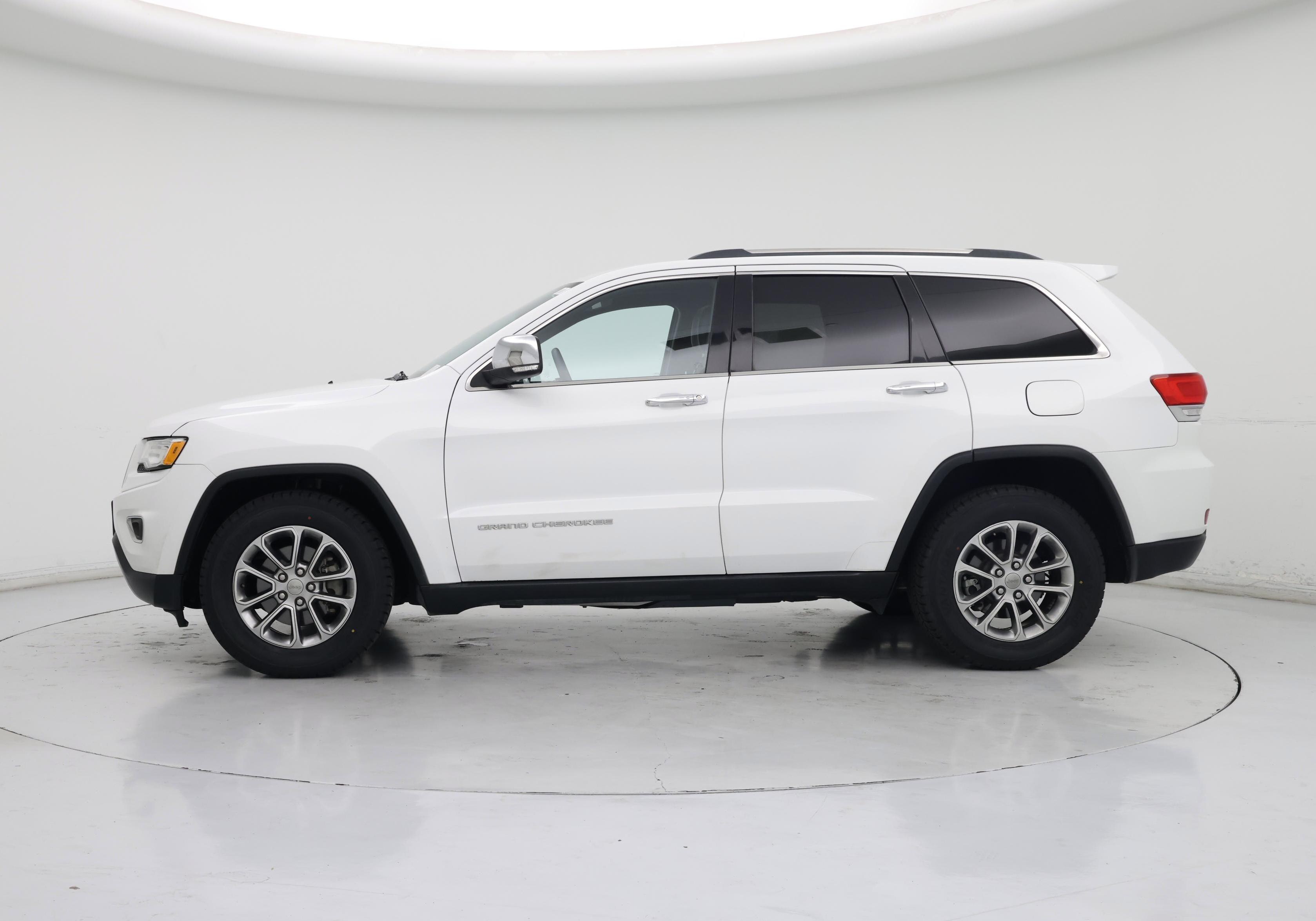 Thumbnail: 2015 Jeep Grand Cherokee - 3