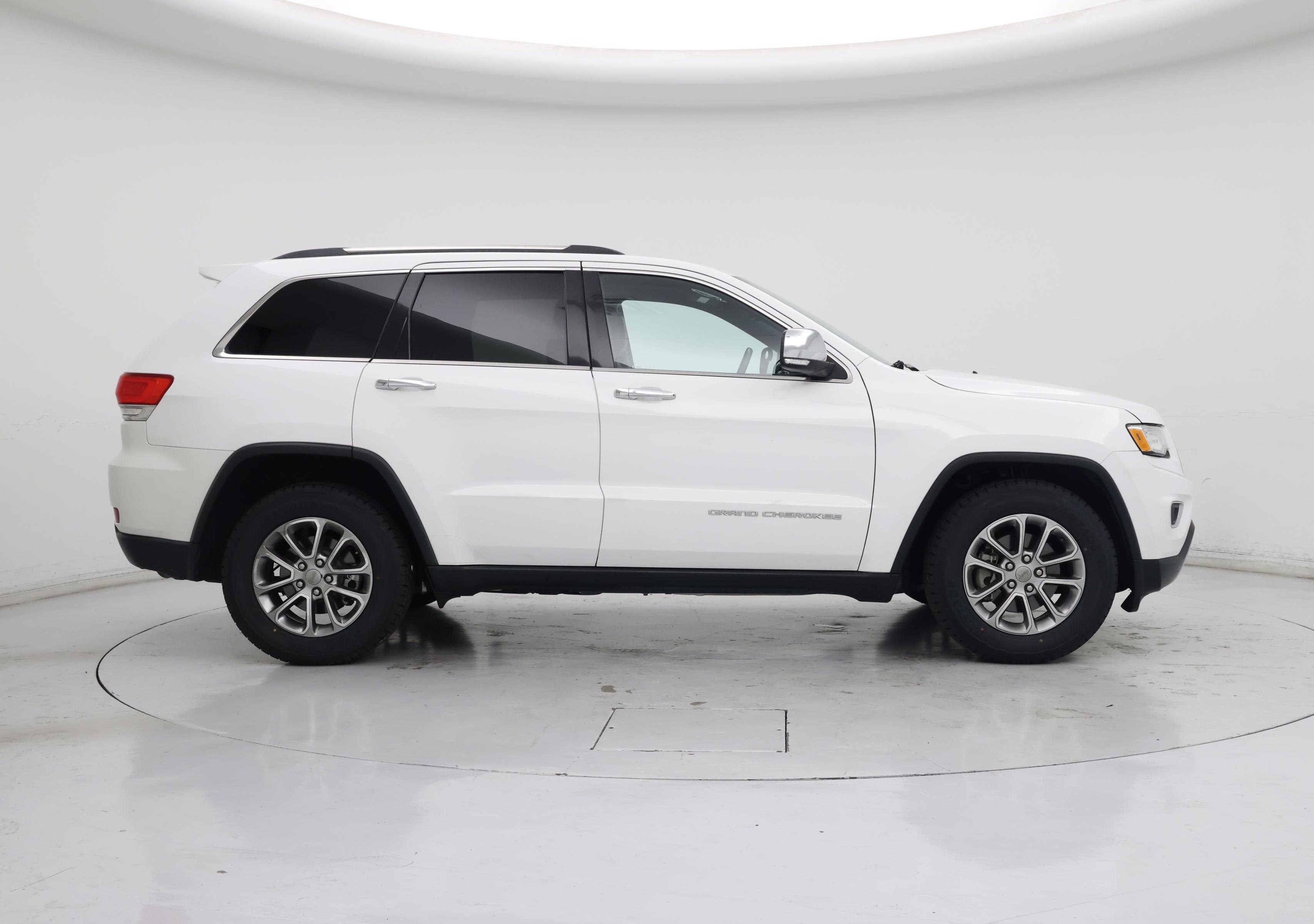 Thumbnail: 2015 Jeep Grand Cherokee - 7