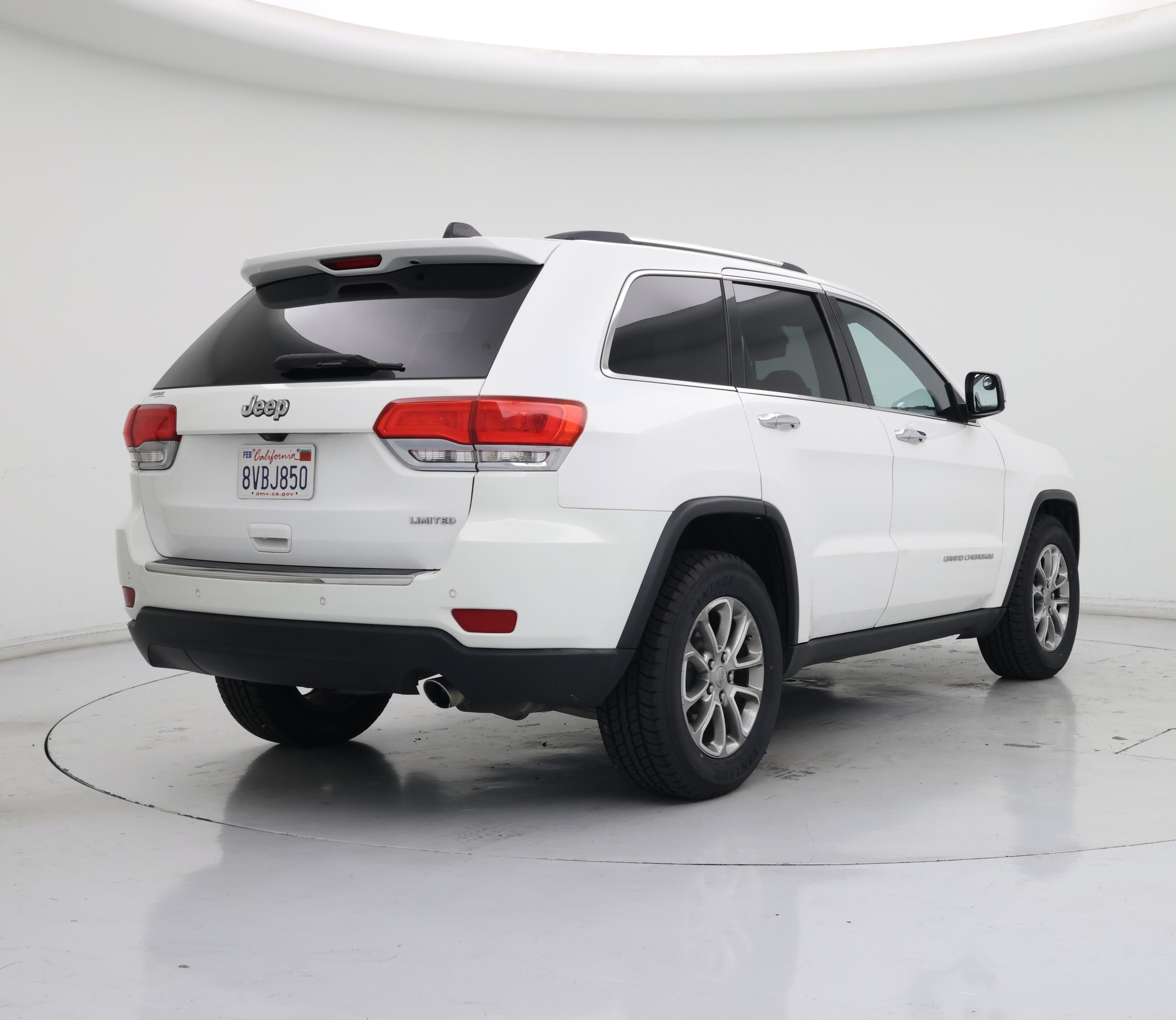 Thumbnail: 2015 Jeep Grand Cherokee - 8