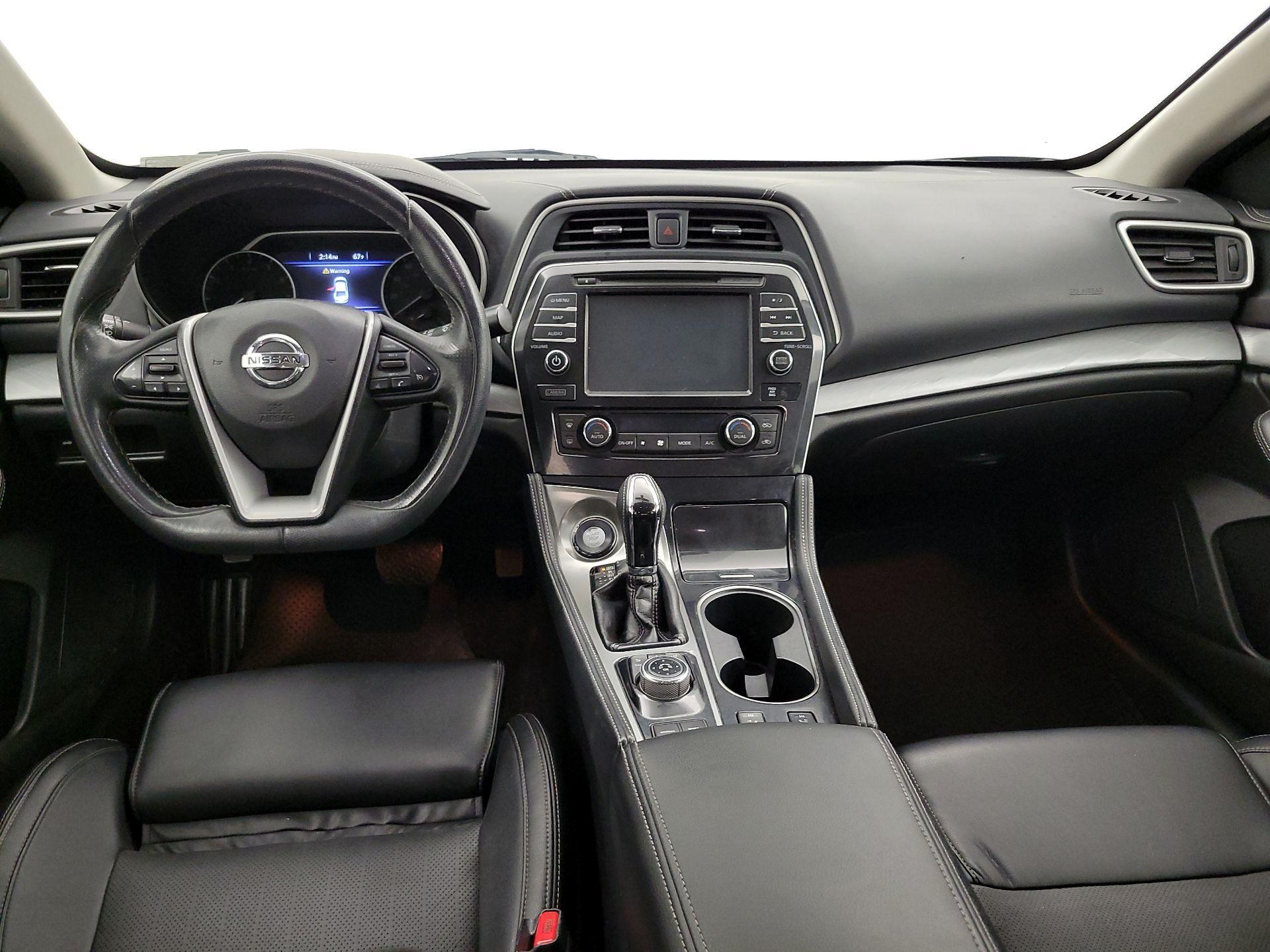 Thumbnail: 2017 Nissan Maxima - 9