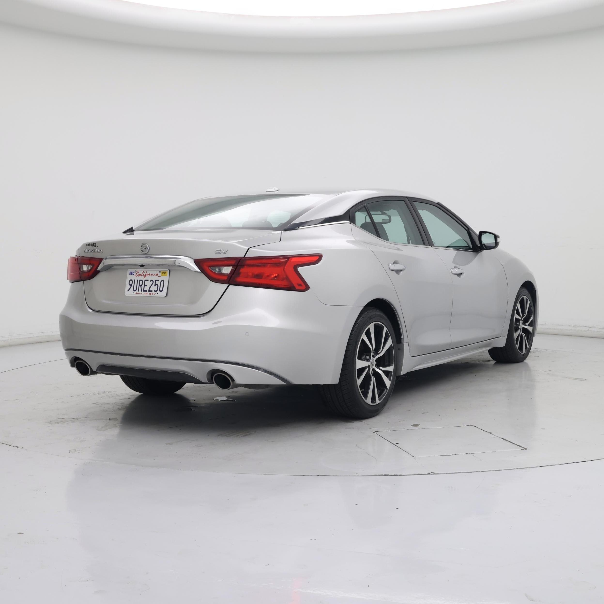 Thumbnail: 2017 Nissan Maxima - 8