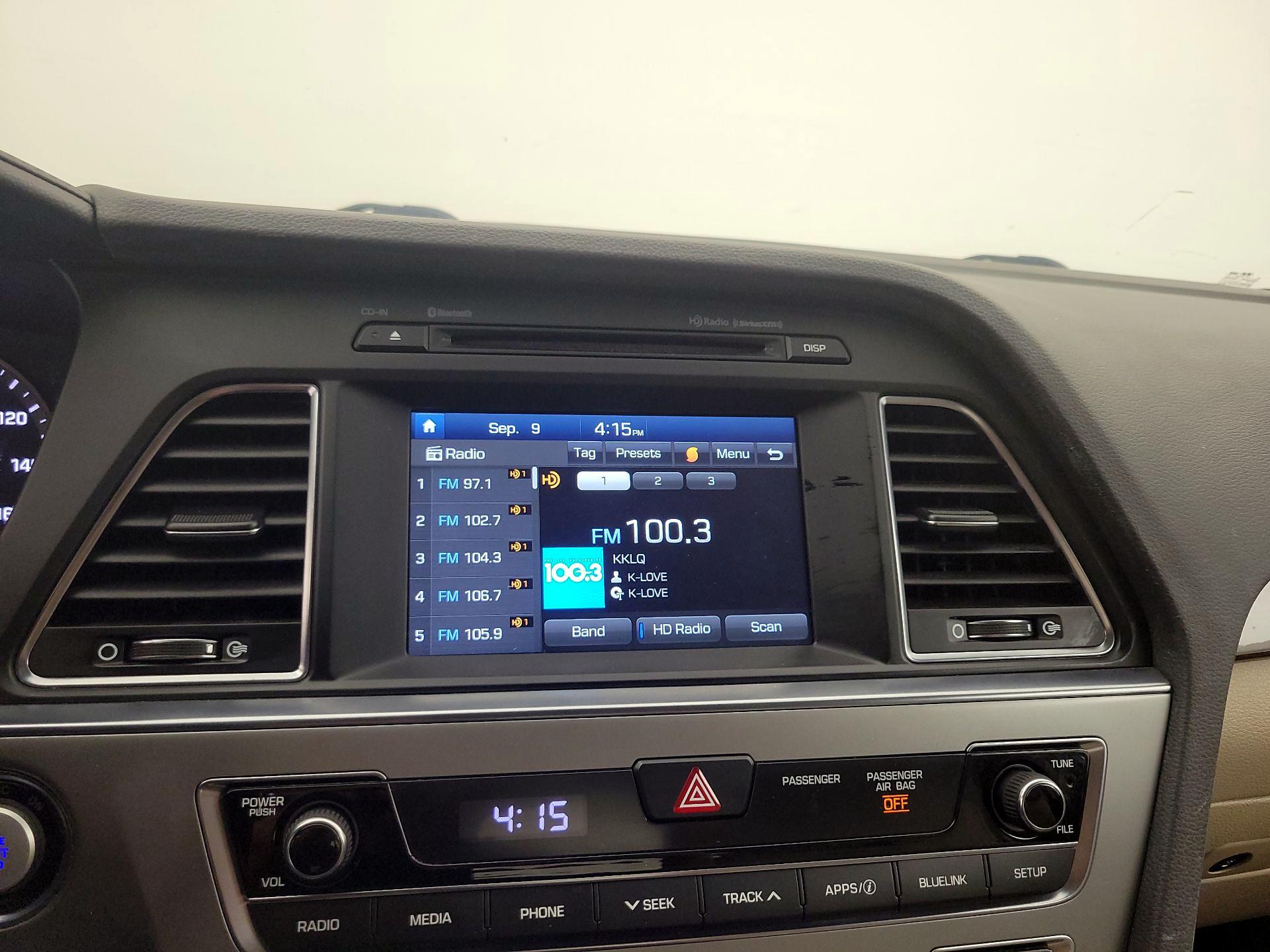 Thumbnail: 2017 Hyundai Sonata - 15