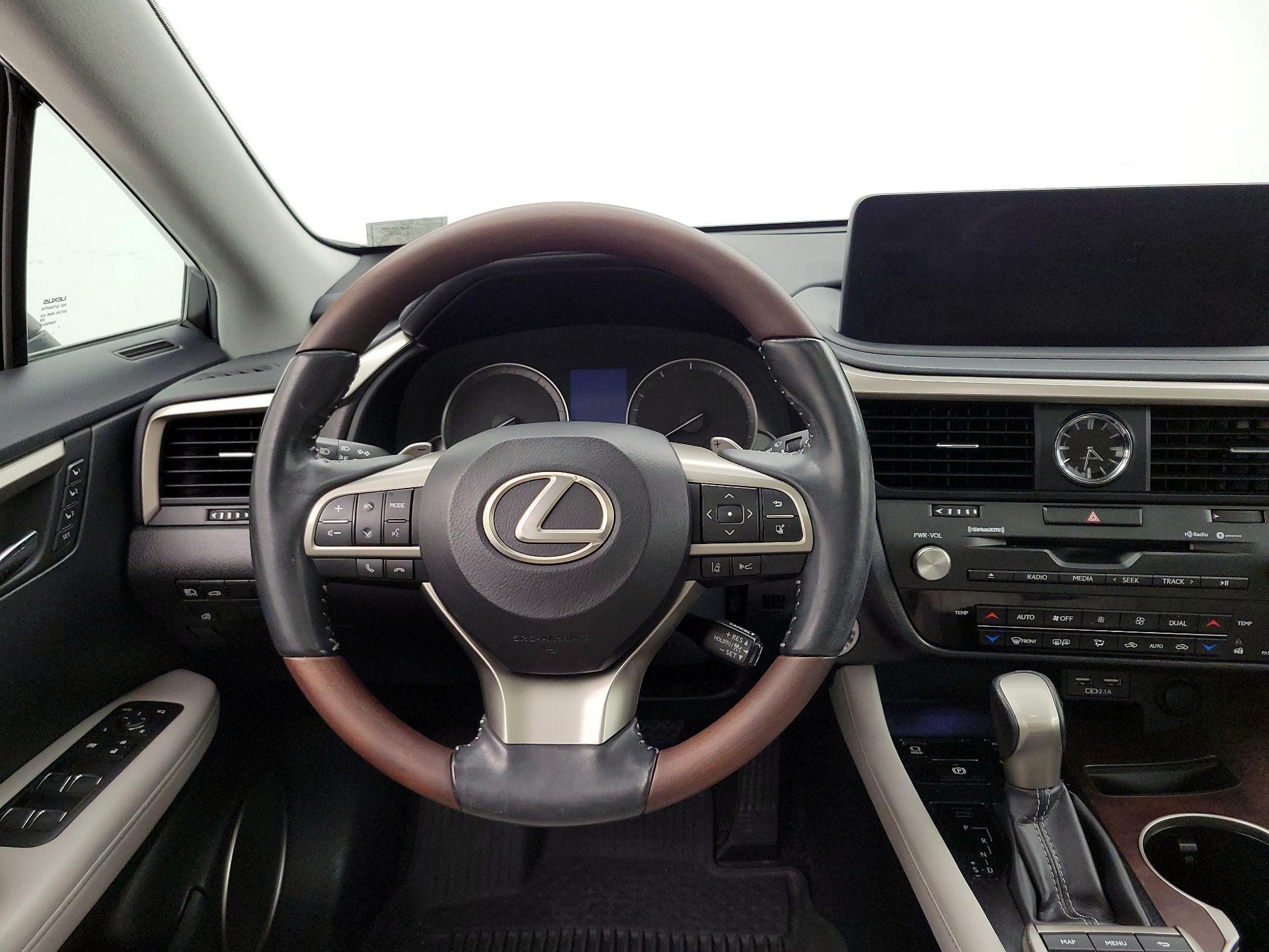 Thumbnail: 2020 Lexus RX - 10