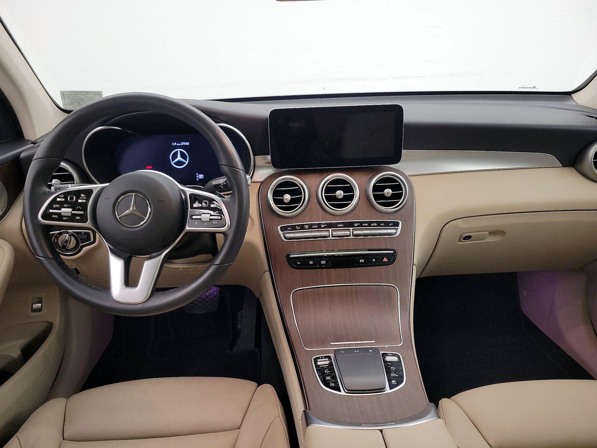 Thumbnail: 2020 Mercedes-Benz GLC - 9