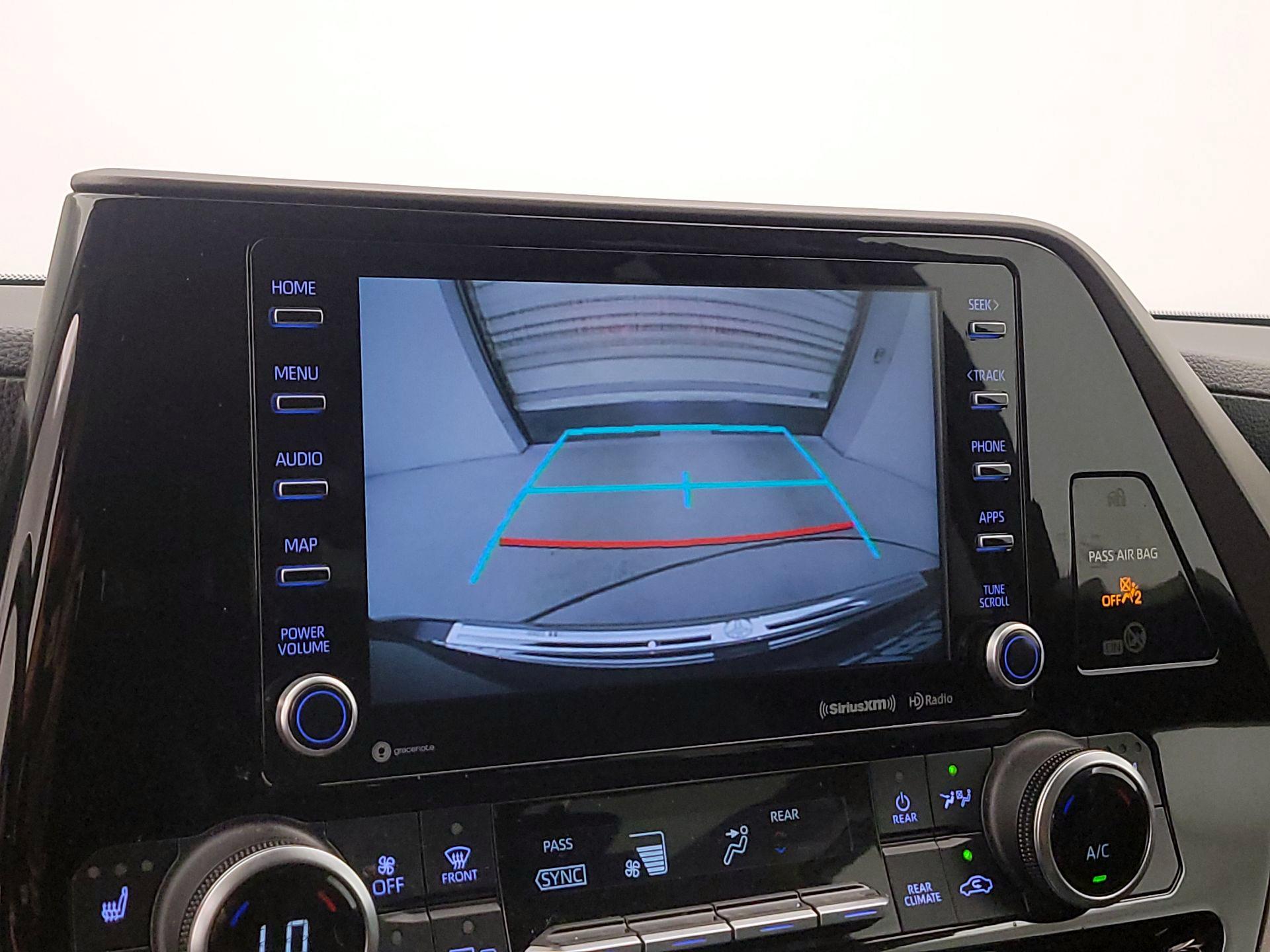 Thumbnail: 2022 Toyota Highlander - 15