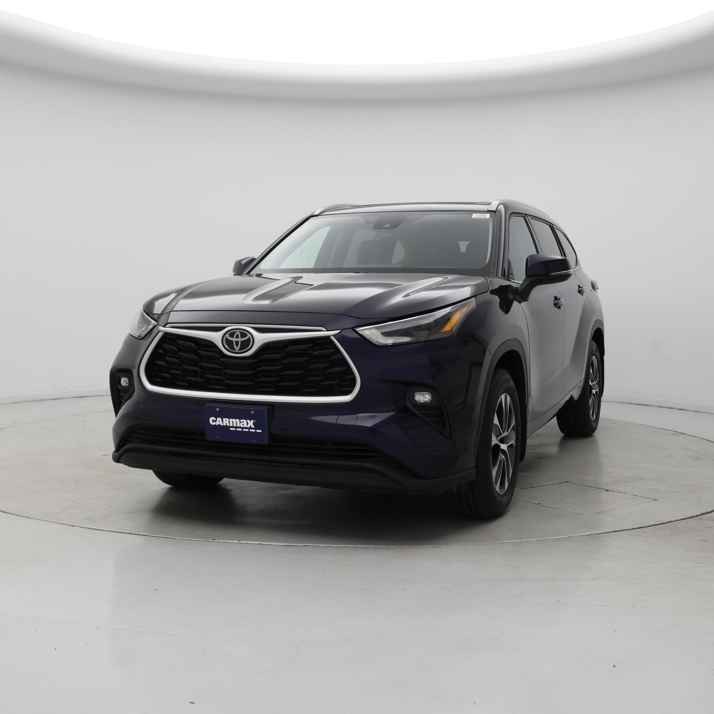 Thumbnail: 2022 Toyota Highlander - 4