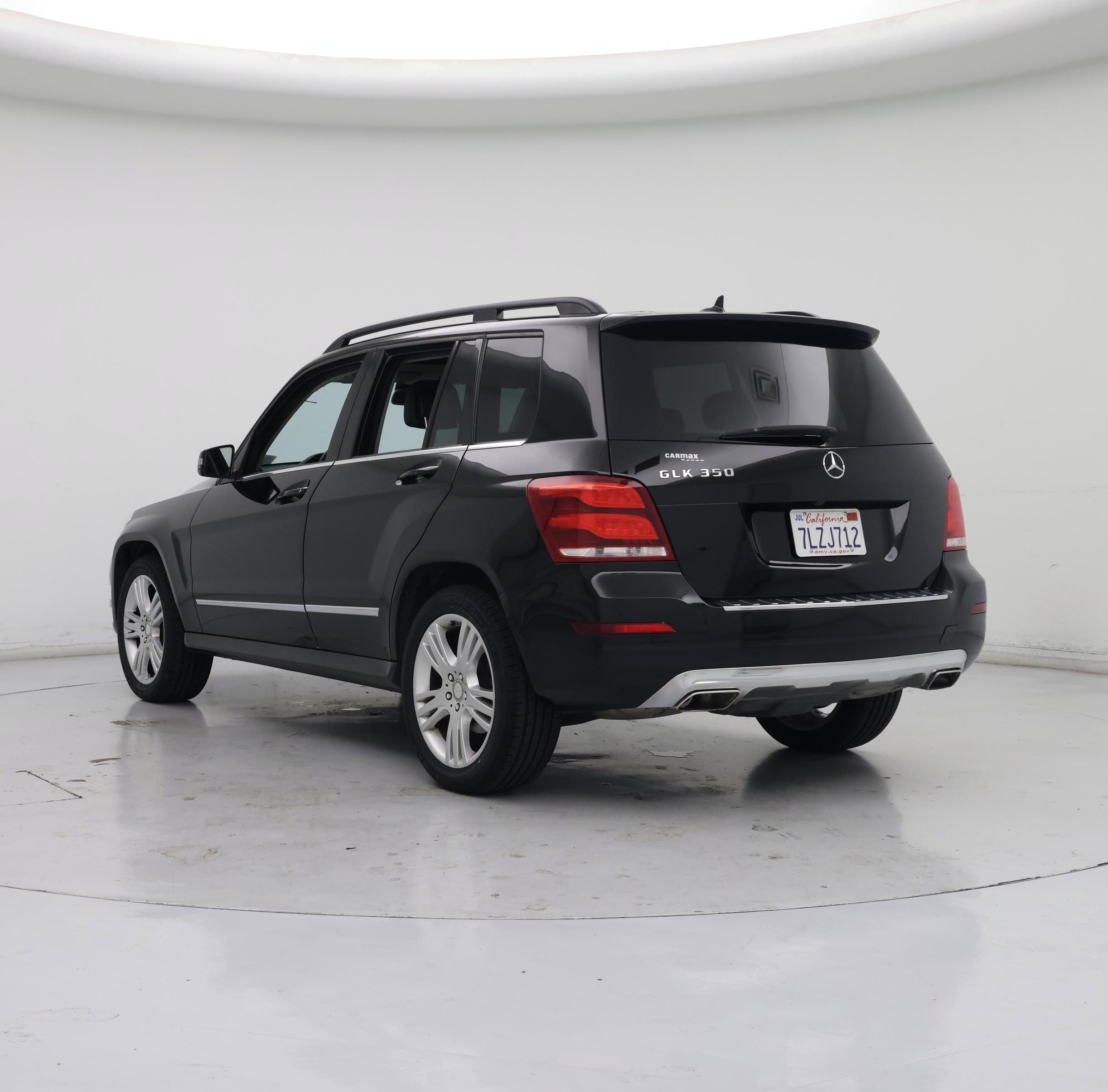 Thumbnail: 2015 Mercedes-Benz GLK - 2