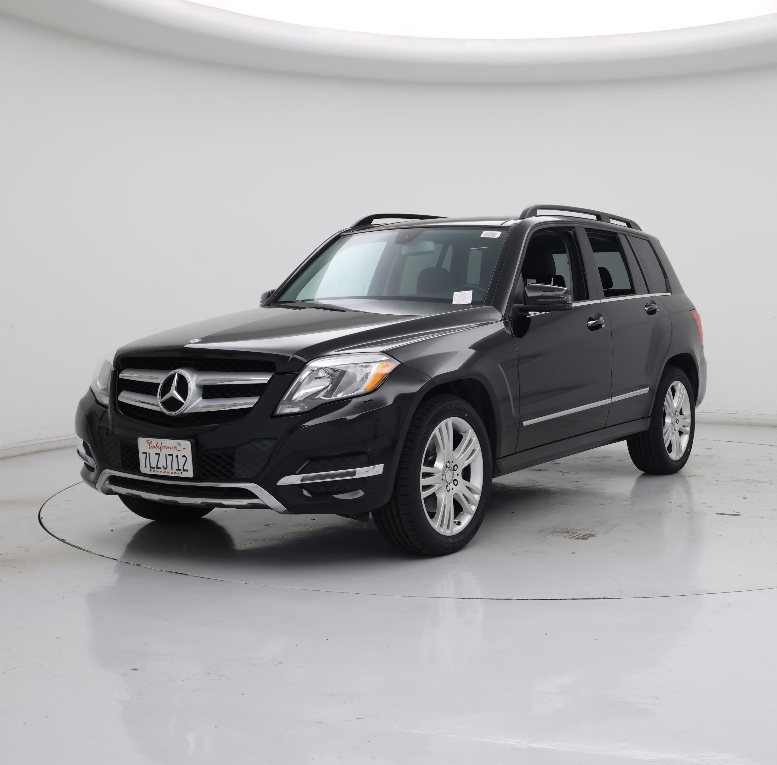 Thumbnail: 2015 Mercedes-Benz GLK - 4