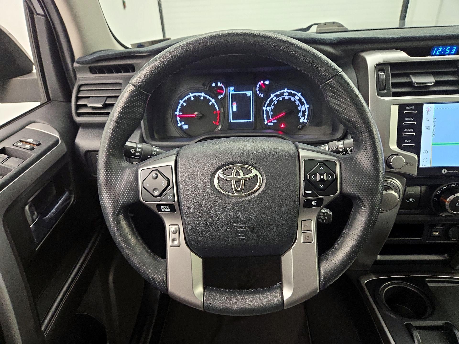 Thumbnail: 2023 Toyota 4Runner - 10